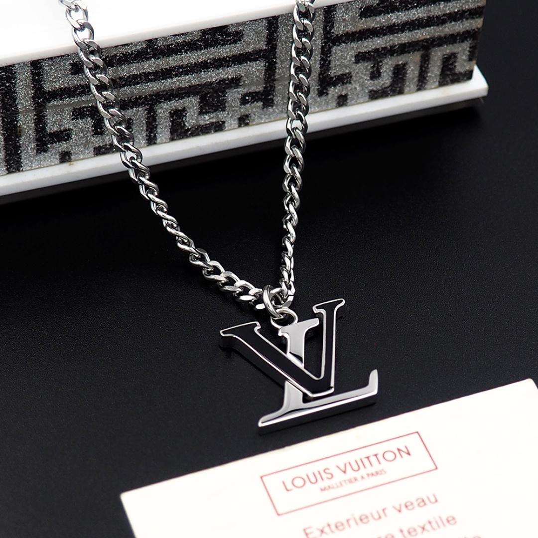 Louis Vuitton LV Spike Pendant - DesignerGu