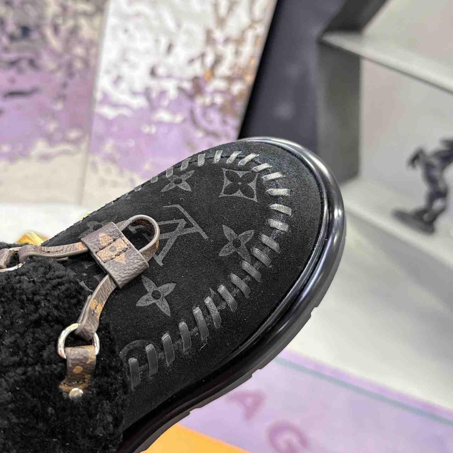 Louis Vuitton Cortina Ankle Boot    - DesignerGu