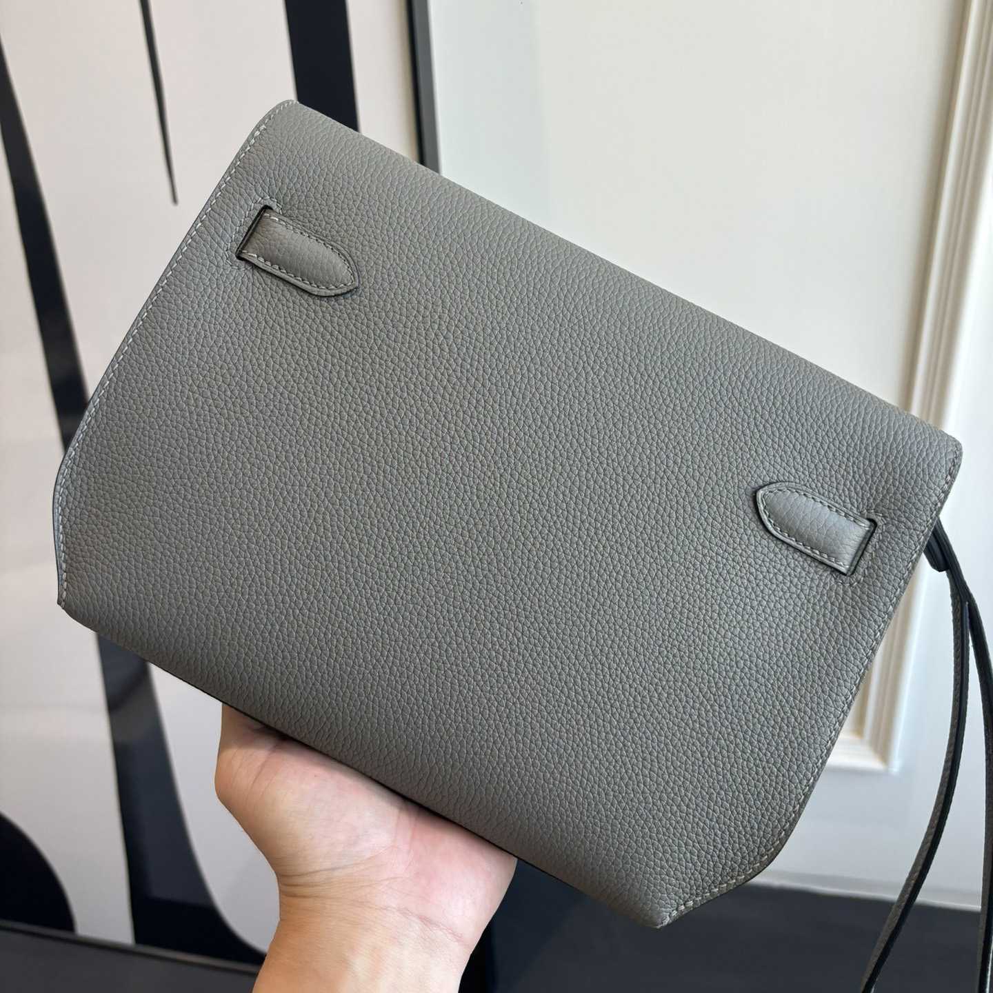 Hermes Kelly Depeches 25 Pouch - DesignerGu