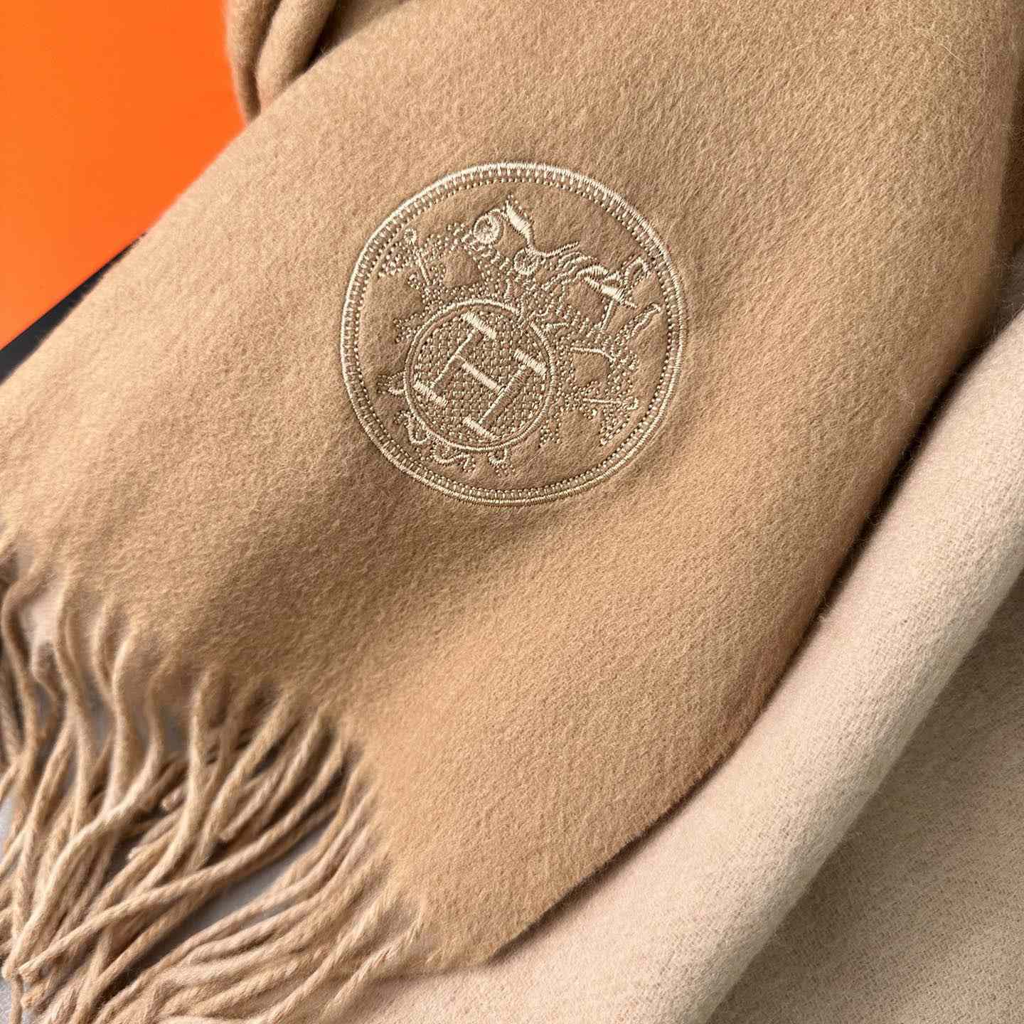Hermès double-sided cashwool scarf - DesignerGu