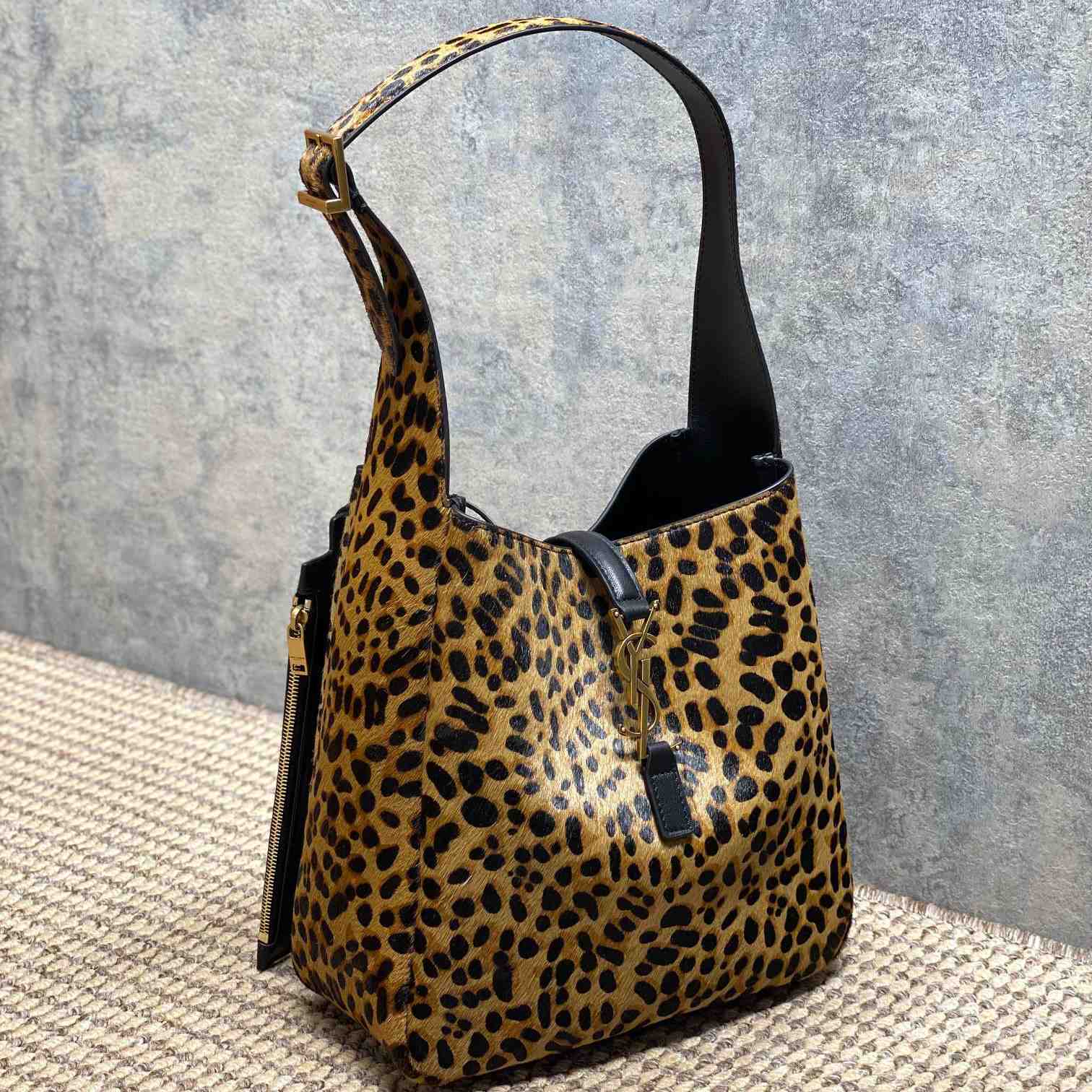 Saint Laurent LE 5 À 7 Supple Small In Pony Hair Leather - DesignerGu