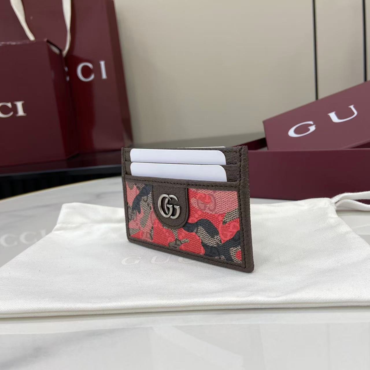 Gucci GG Card Case - DesignerGu
