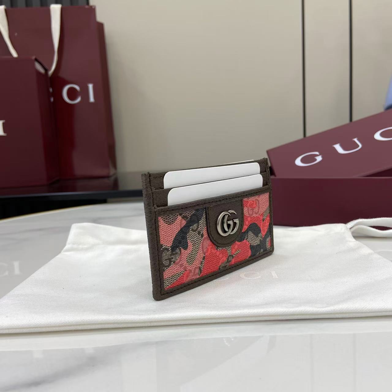 Gucci GG Card Case - DesignerGu