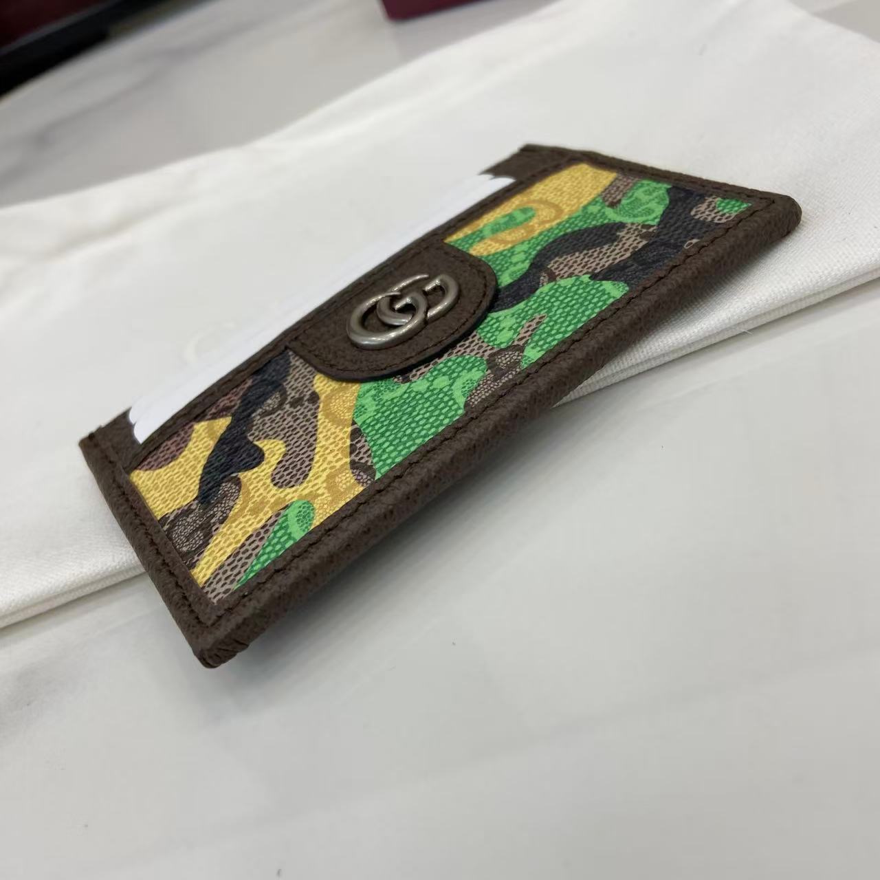 Gucci GG Card Case - DesignerGu