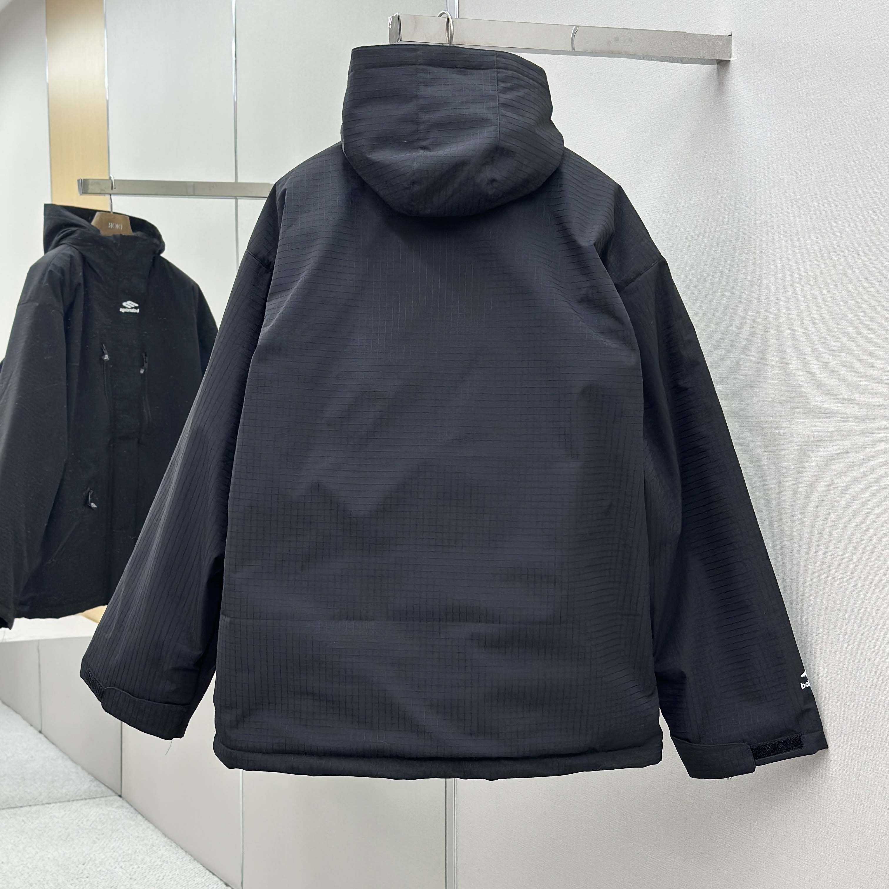 Balenciaga 3b Sports Icon Zip-up Jacke - DesignerGu