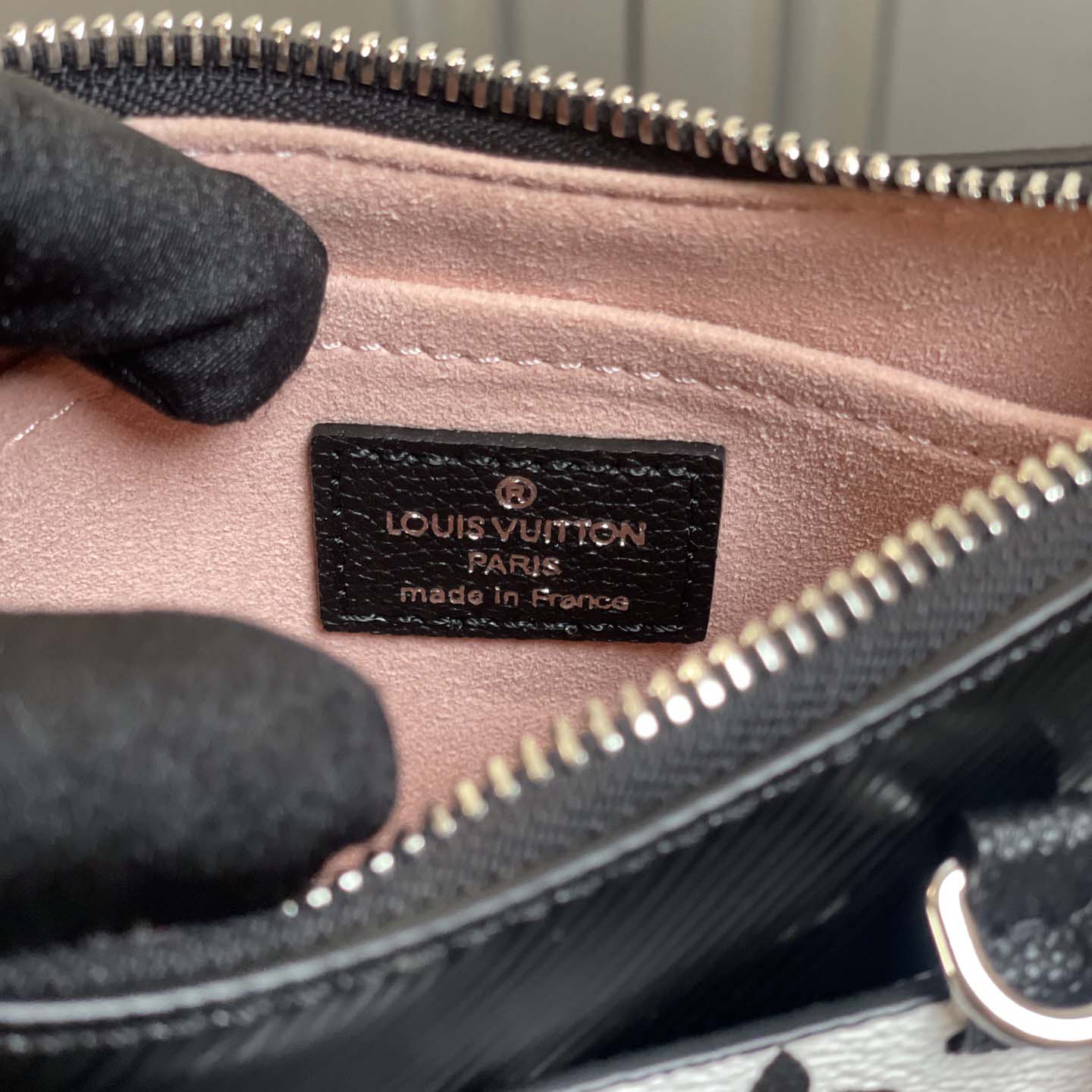 Louis Vuitton Marellini shoulder bag   M20998 - DesignerGu