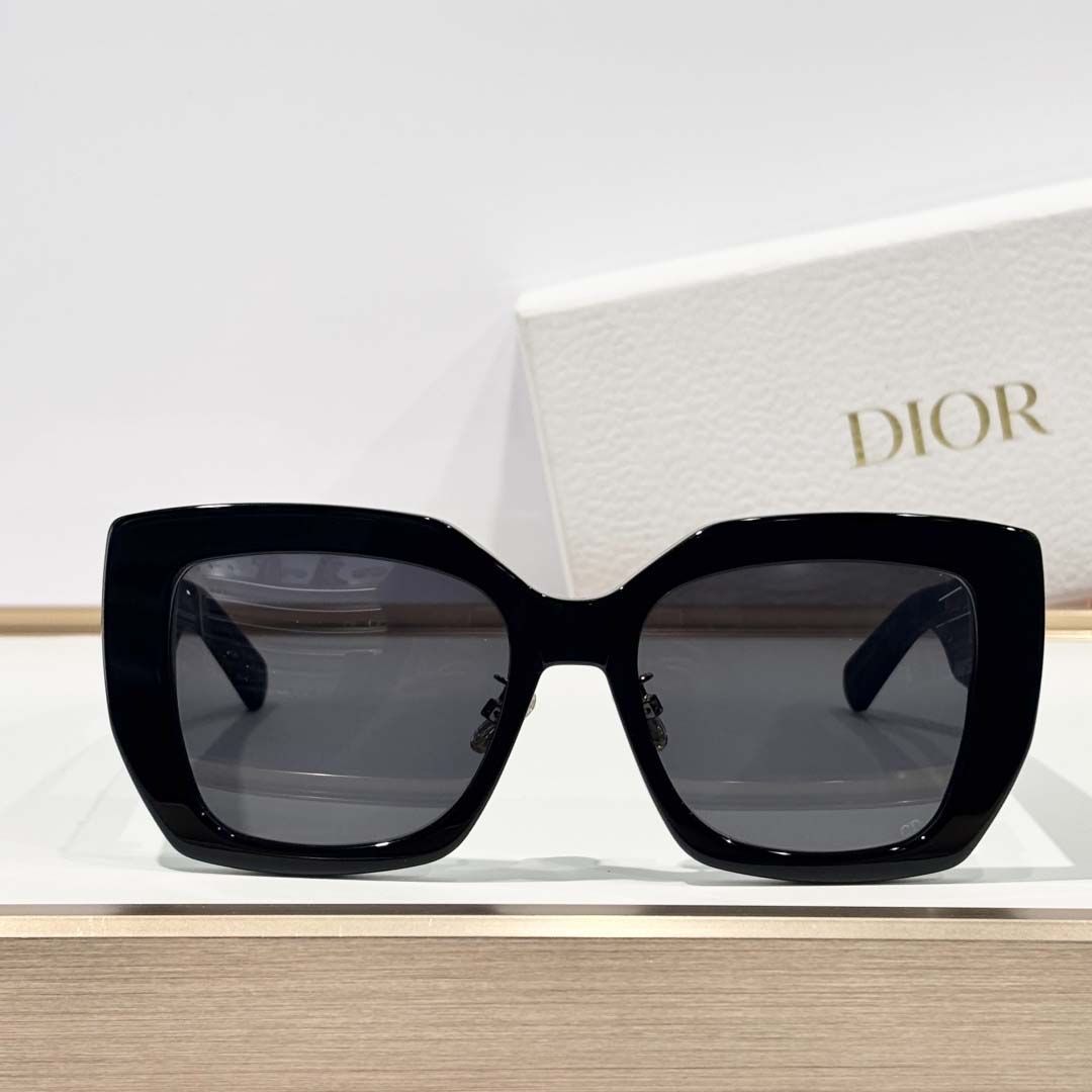 Dior DiorOmbre S2F - DesignerGu