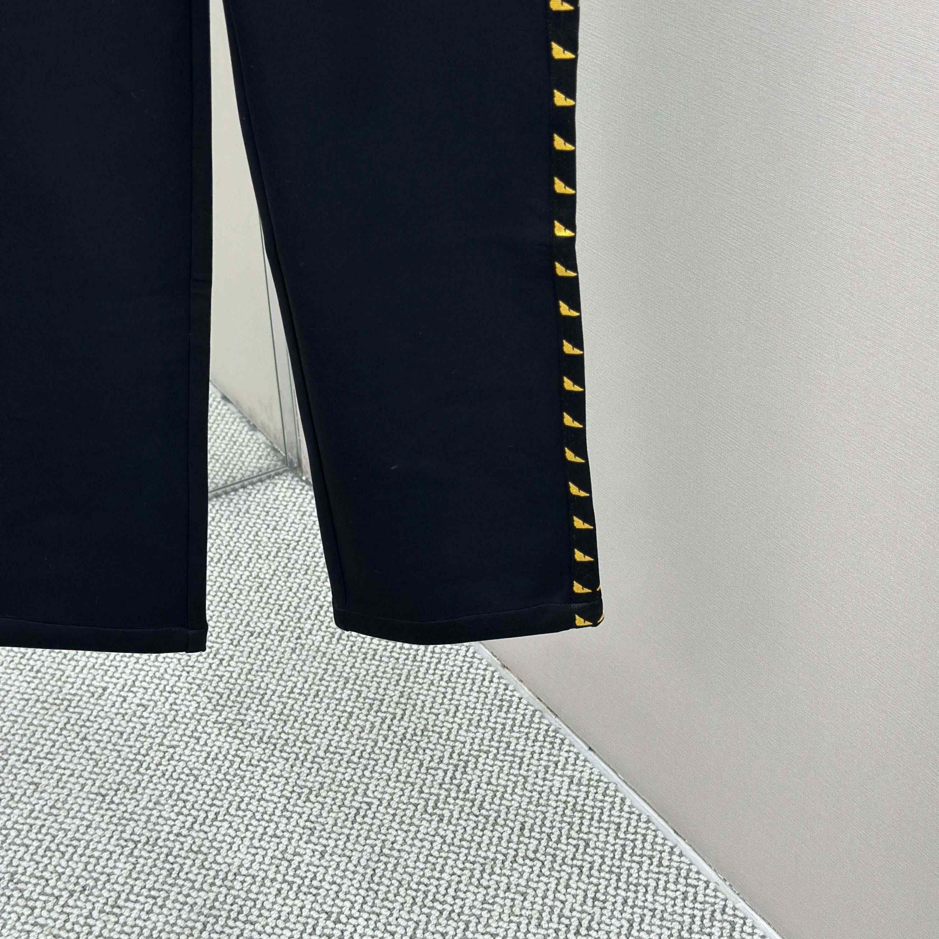 Fendi Trousers In Cotton  - DesignerGu