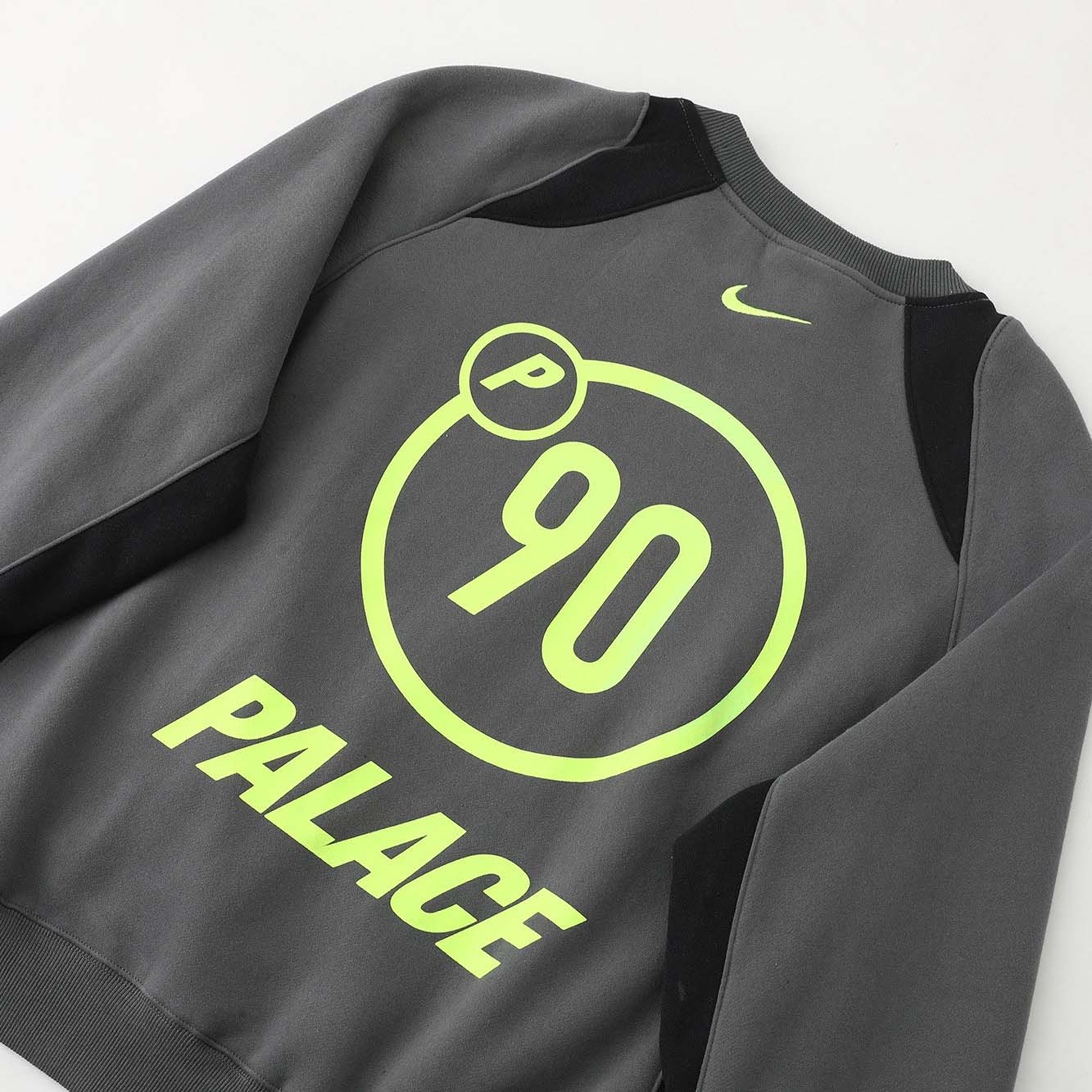 Palace x Nike Total P90 Crew - DesignerGu
