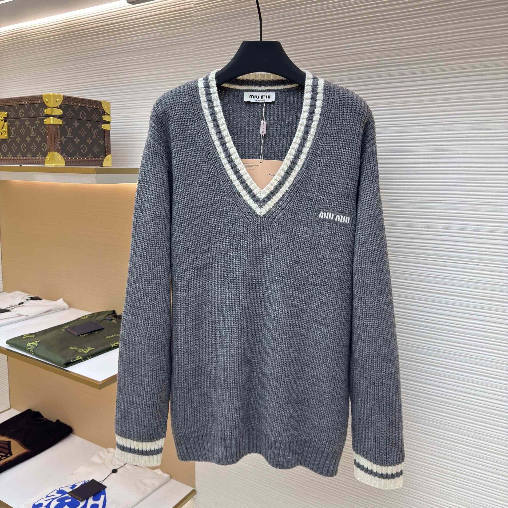 Miu Miu Wool And Cashmere V-neck Sweater - DesignerGu