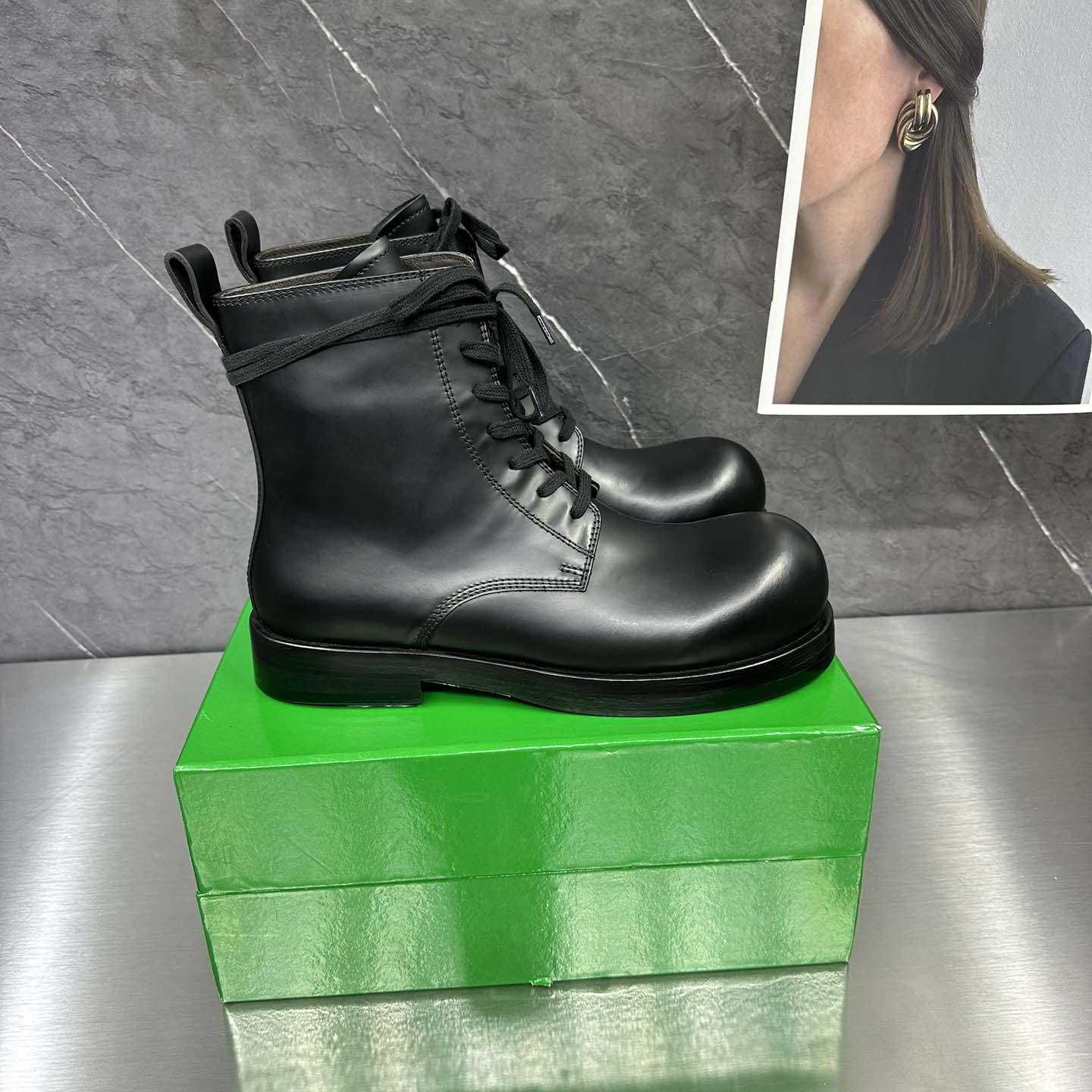 Bottega Veneta Helium Lace-Up Ankle Boots in Black - DesignerGu