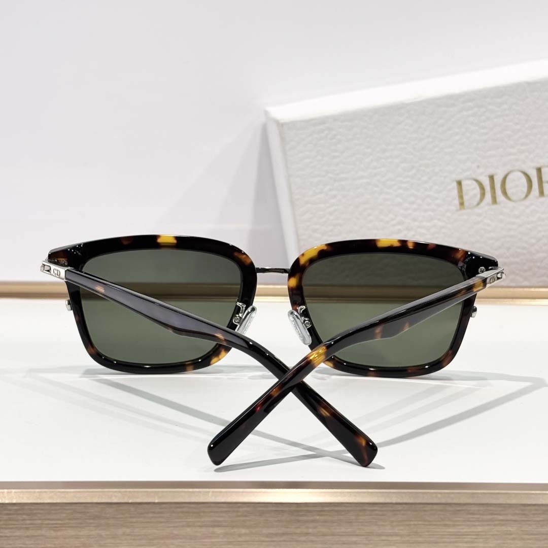Dior DiorBlackSuit S18F    - DesignerGu