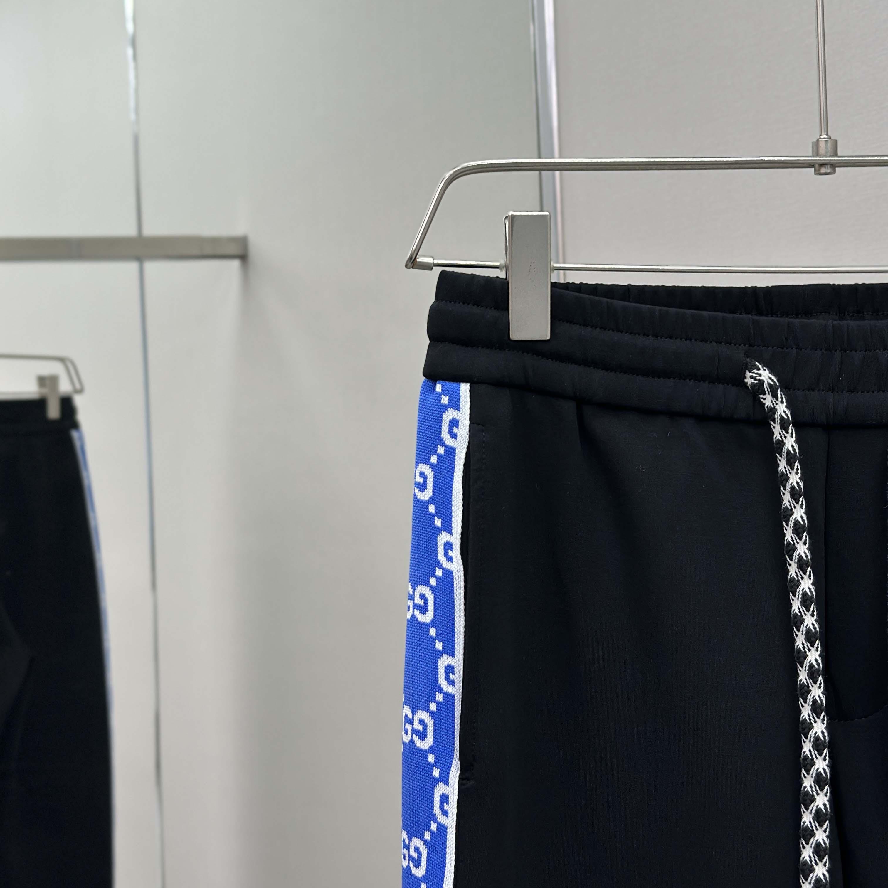 Gucci Trousers In Cotton  - DesignerGu