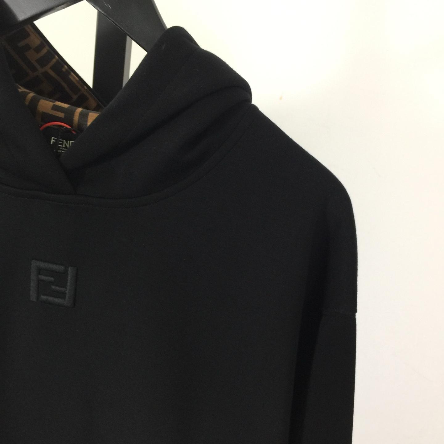 Fendi Black Cotton Sweatshirt - DesignerGu