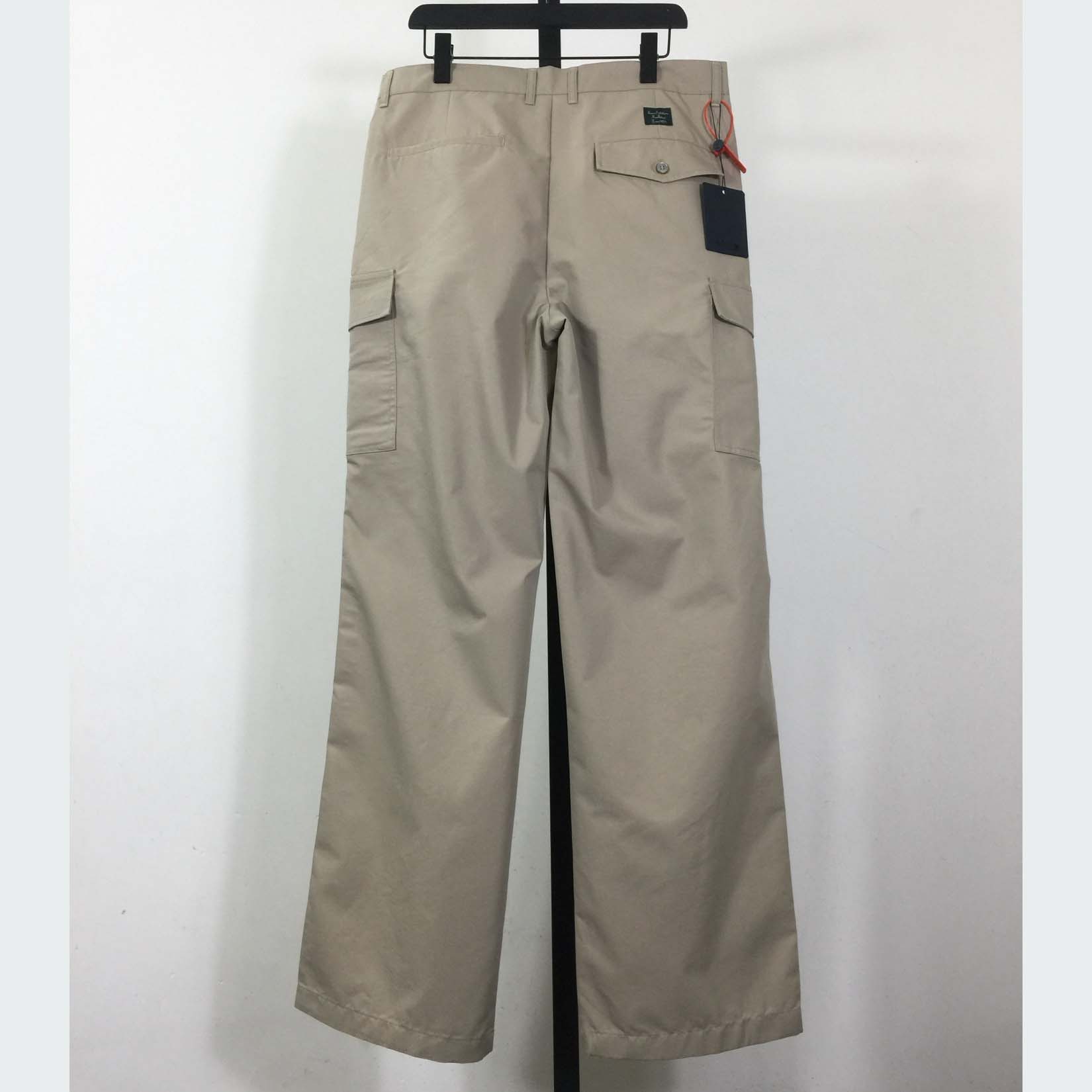 Louis Vuitton Signature Cargo Pants - DesignerGu