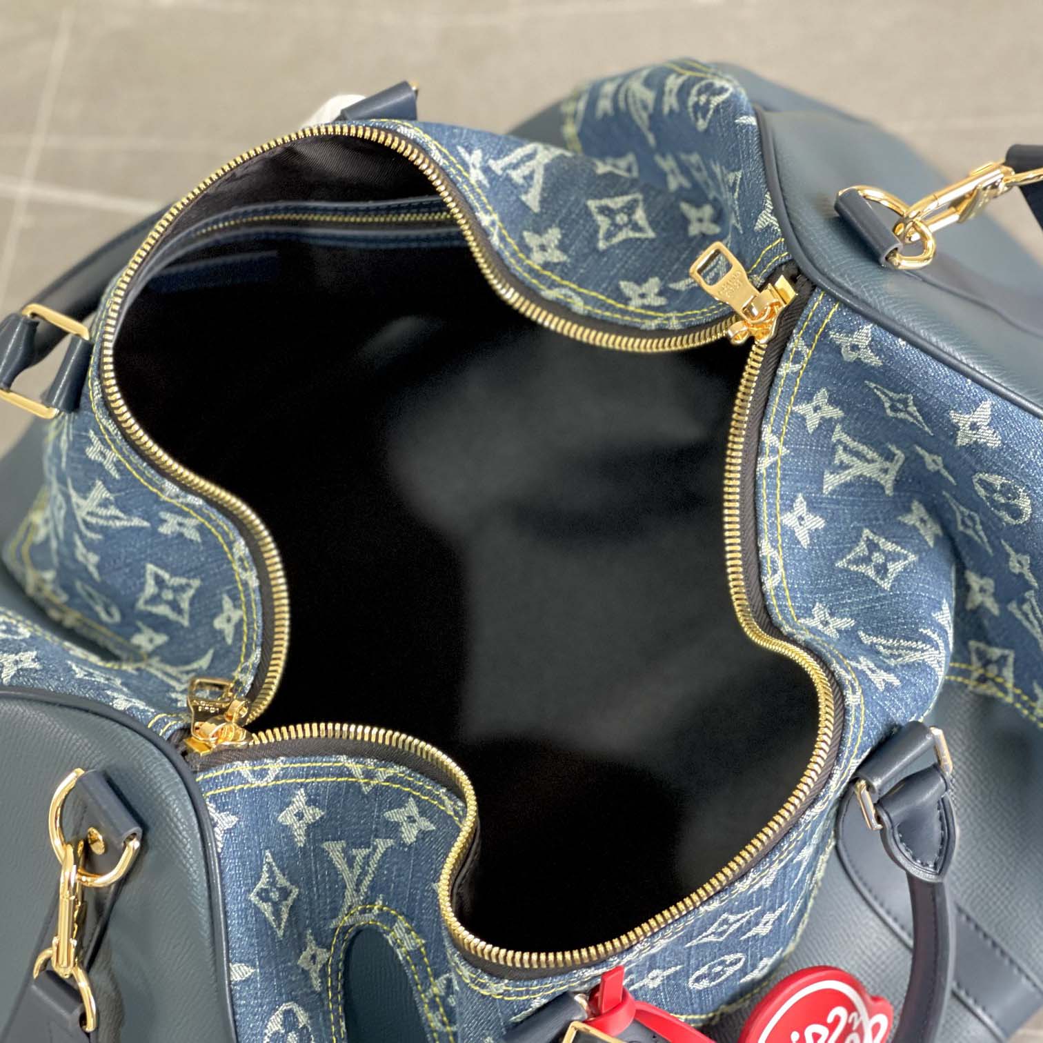 Louis Vuitton Nigo Keepall Bandouliere   50 - DesignerGu