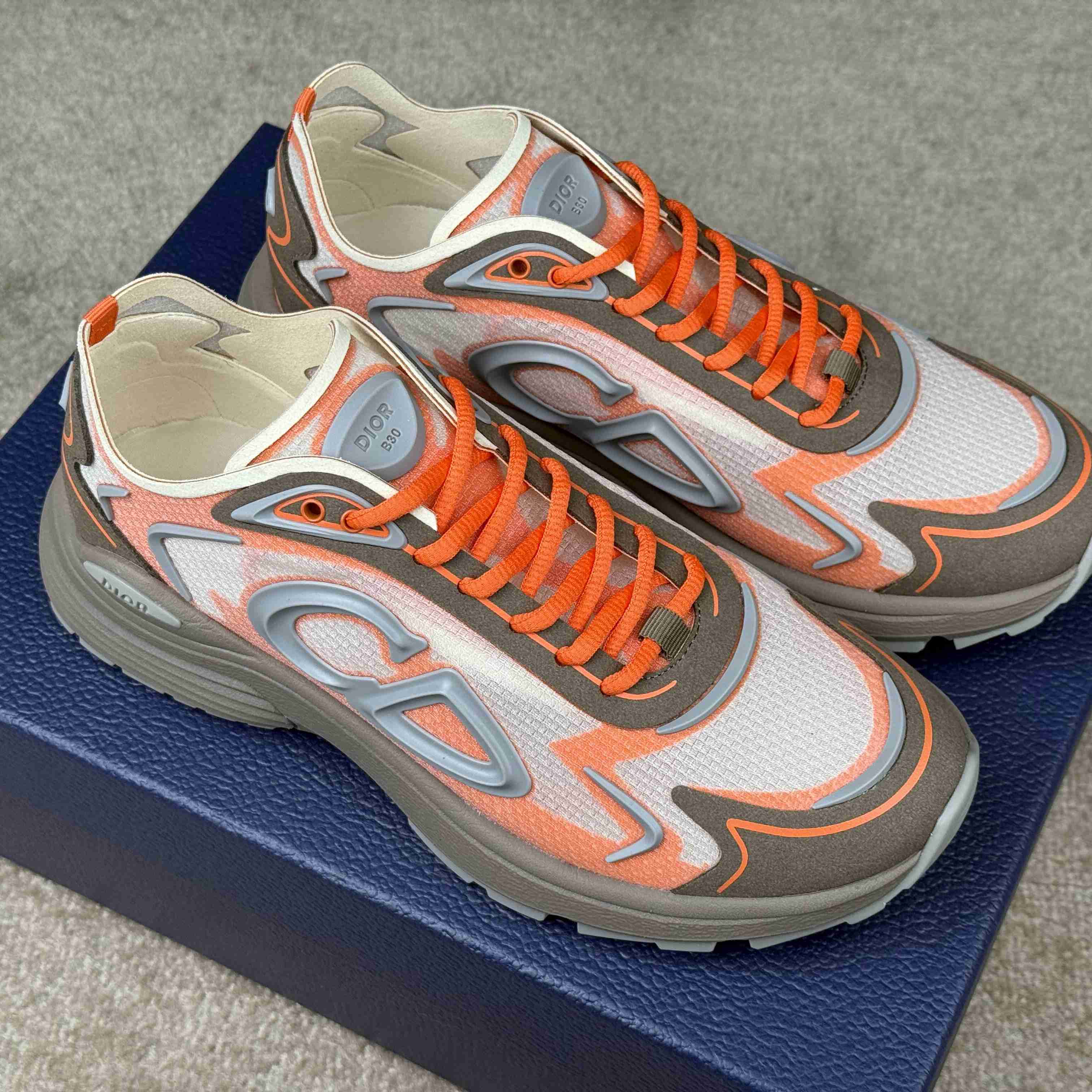 Dior B30 Countdown Tech Sneaker - DesignerGu