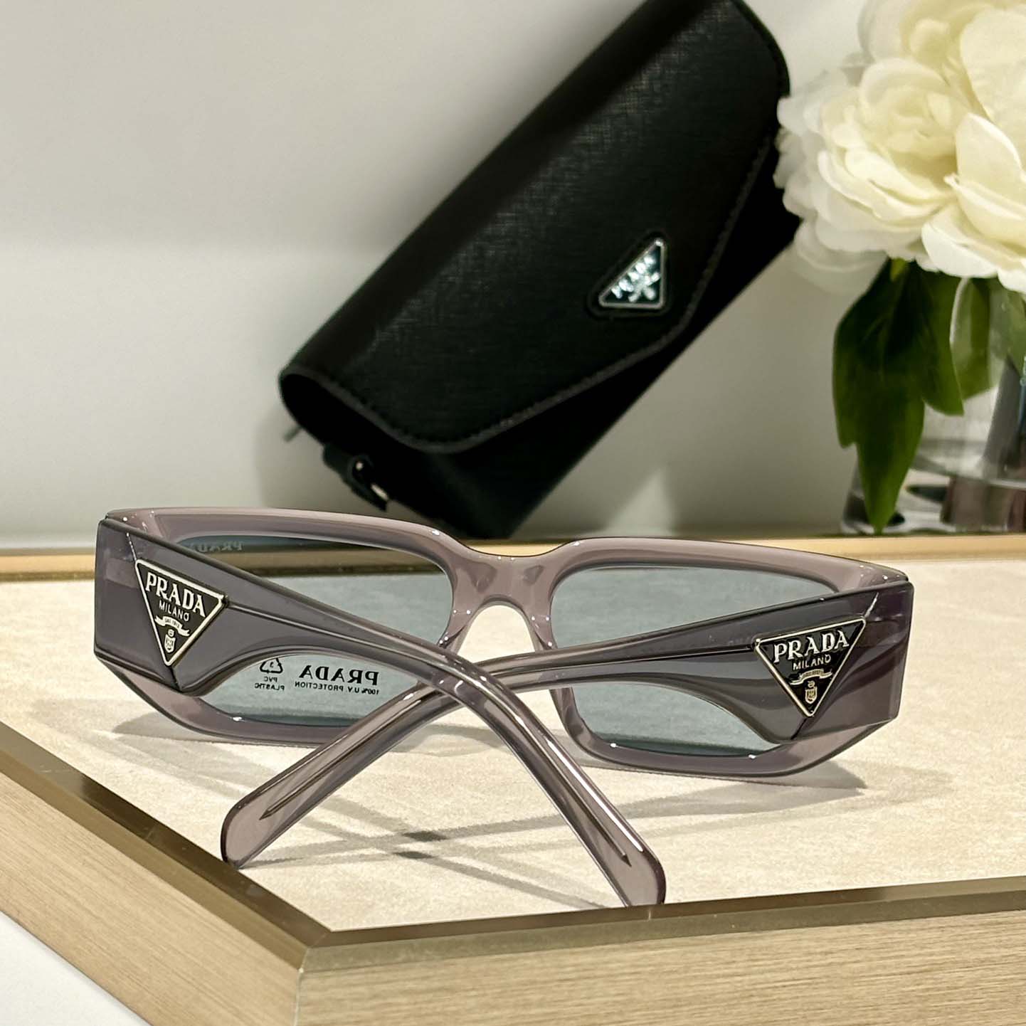 Prada SPR09Z Sunglasses     - DesignerGu