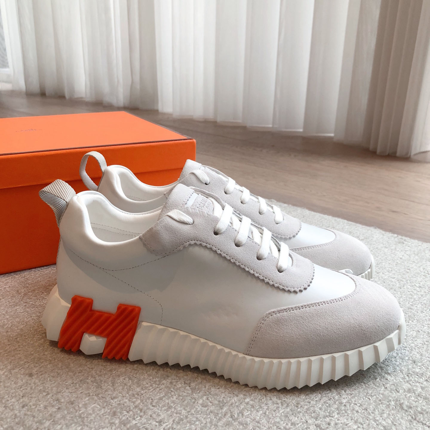 Hermes  Paris  Bouncing Calf  Sneaker  White - DesignerGu