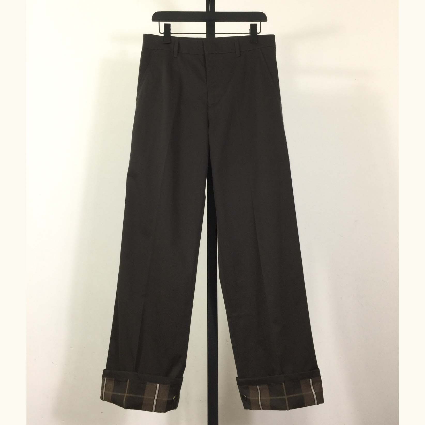 Louis Vuitton Cropped Chino Pants   - DesignerGu