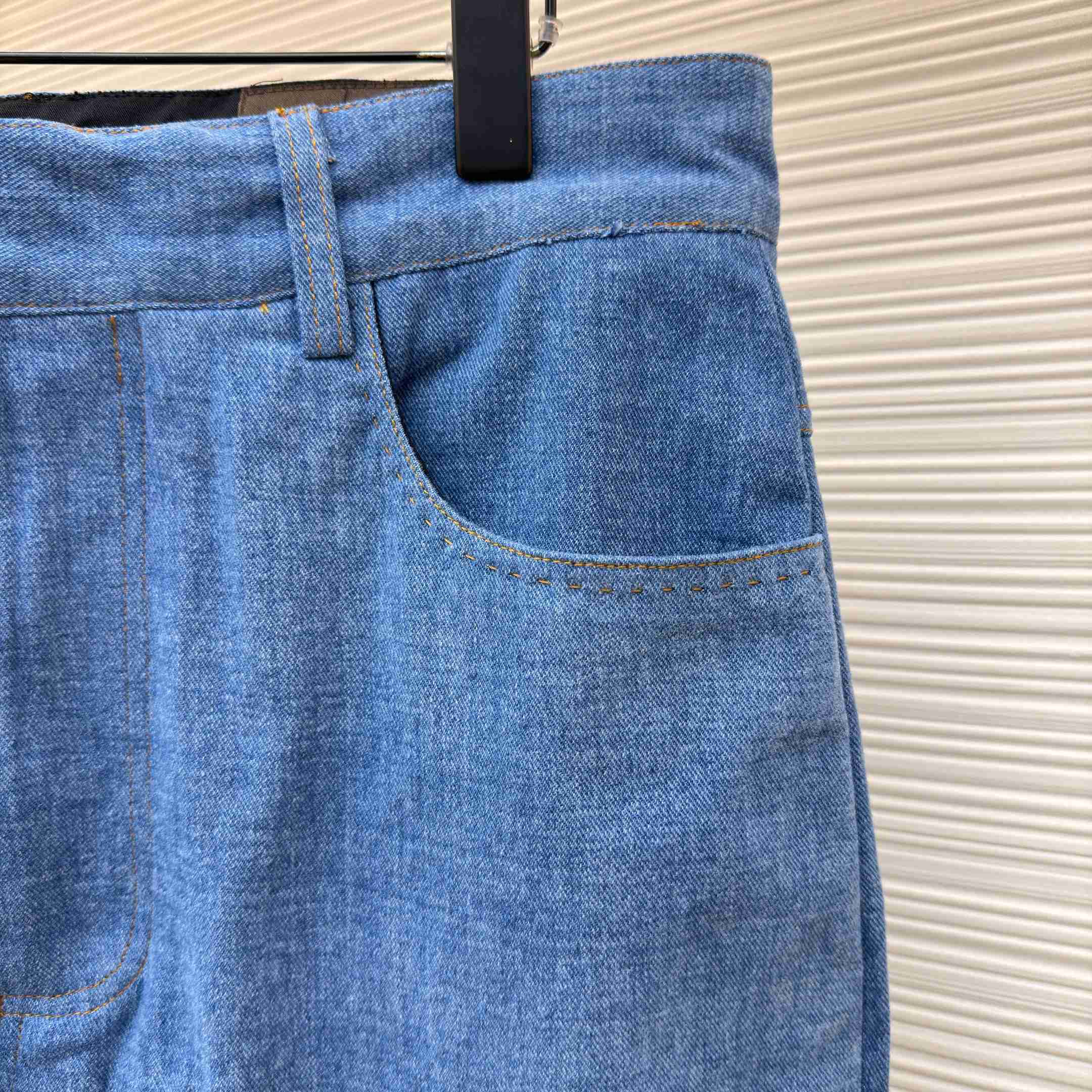 Louis Vuitton Silk Blend Denim Pants 1AJSK5 - DesignerGu