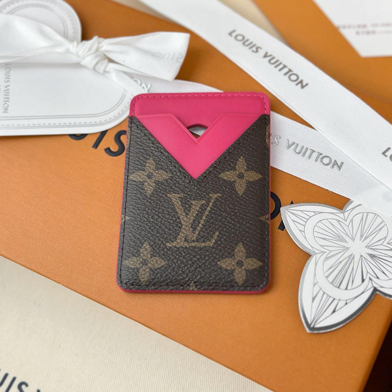 Louis Vuitton Magnetic Card Holder M12851 - DesignerGu