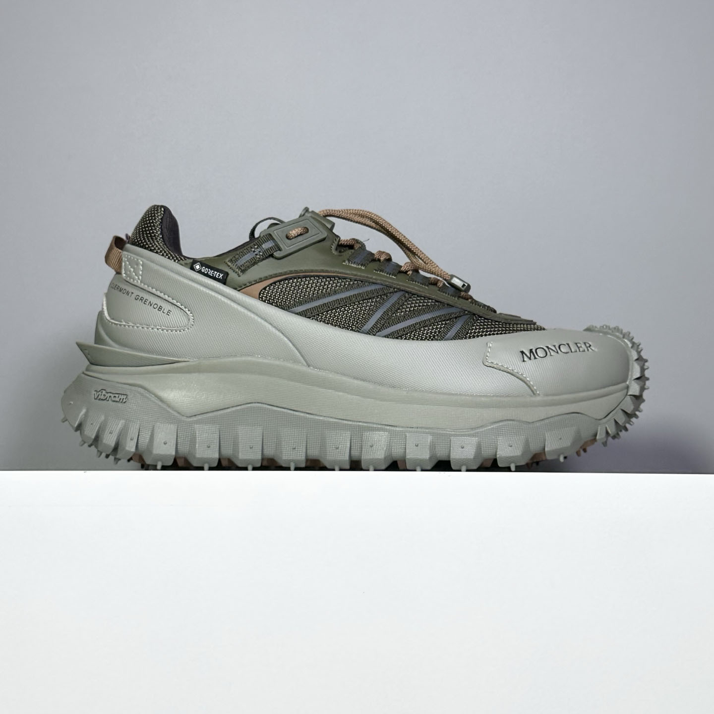 Moncler Trailgrip GTX Sneakers - DesignerGu