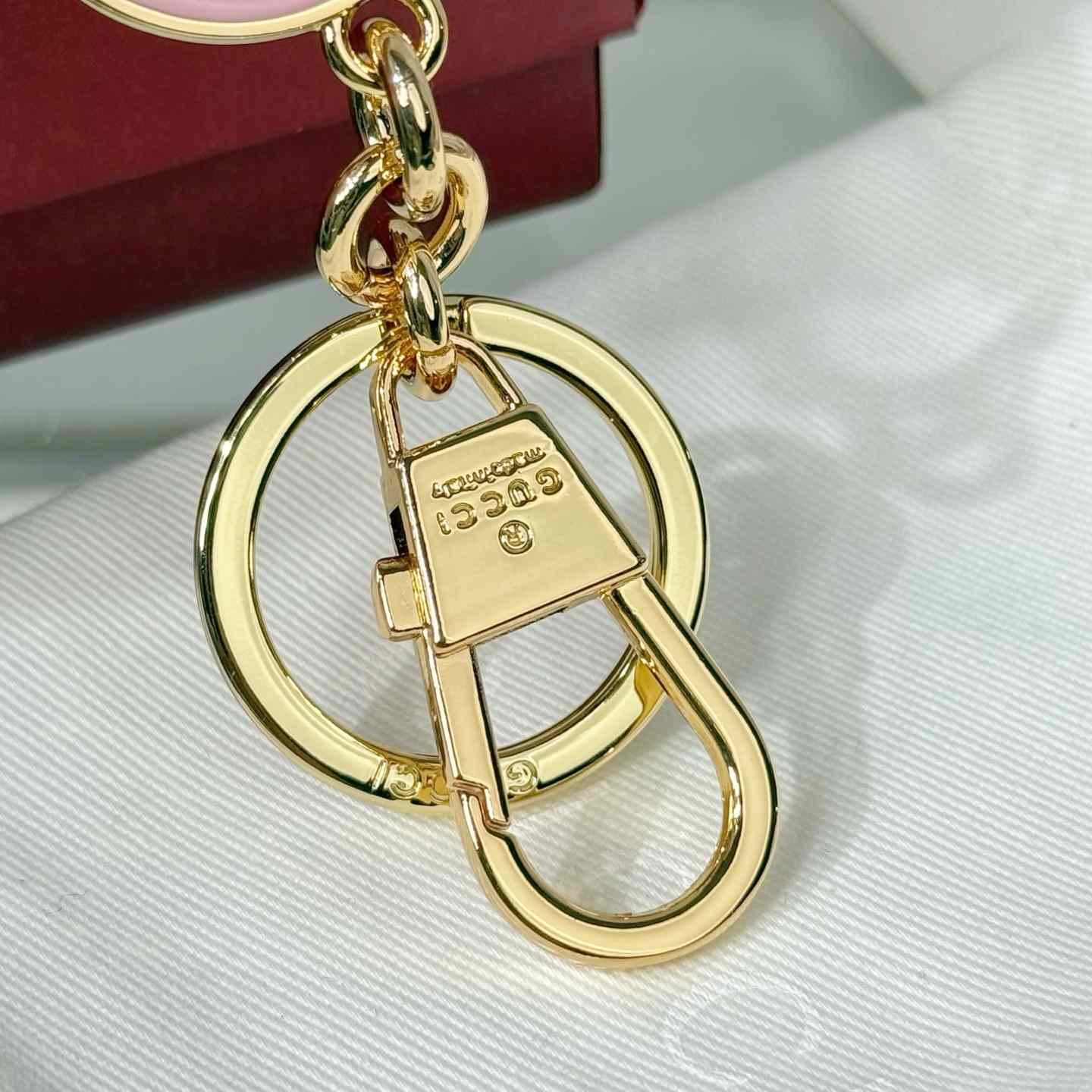 Gucci Blondie Keychain - DesignerGu