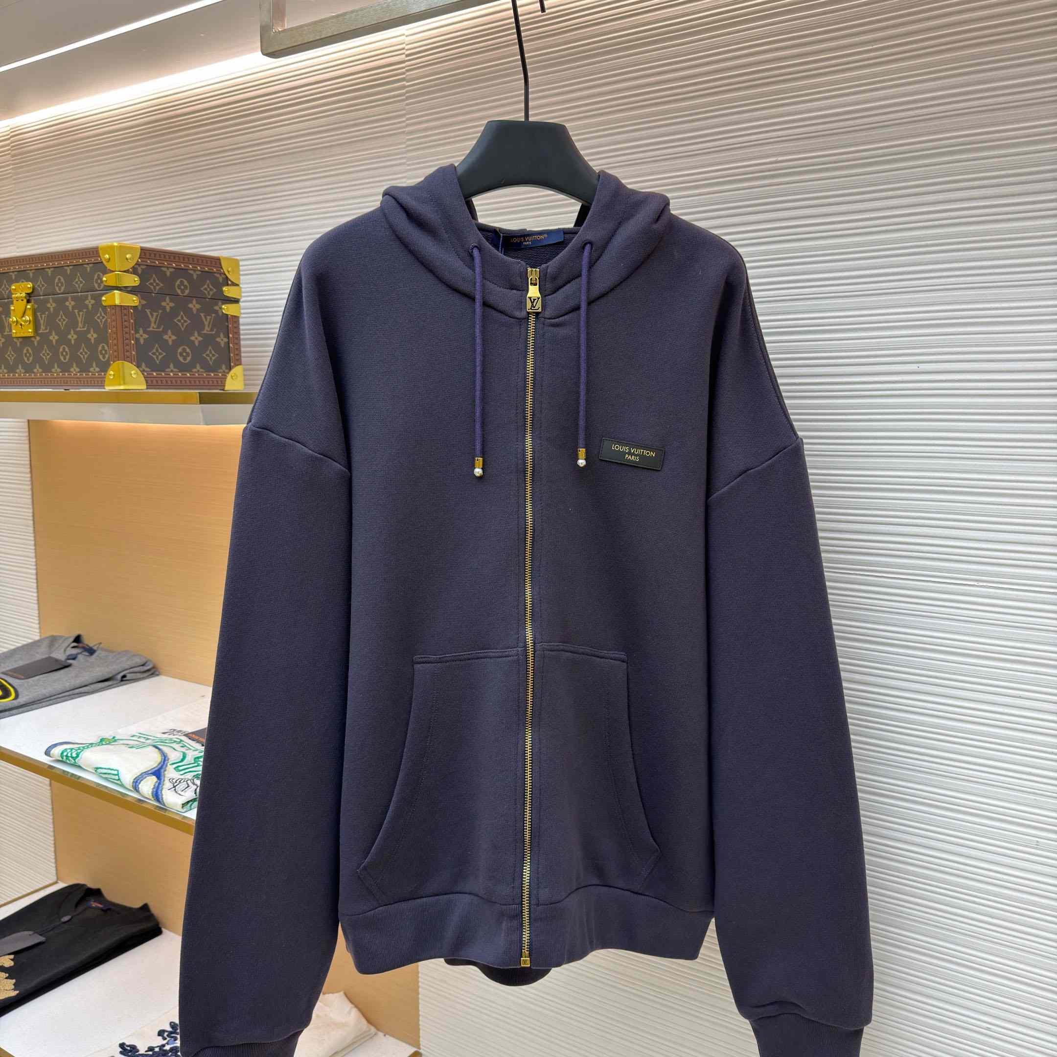 Louis Vuitton Vintage Zipped Hooded Blouson 1AJUP8 - DesignerGu