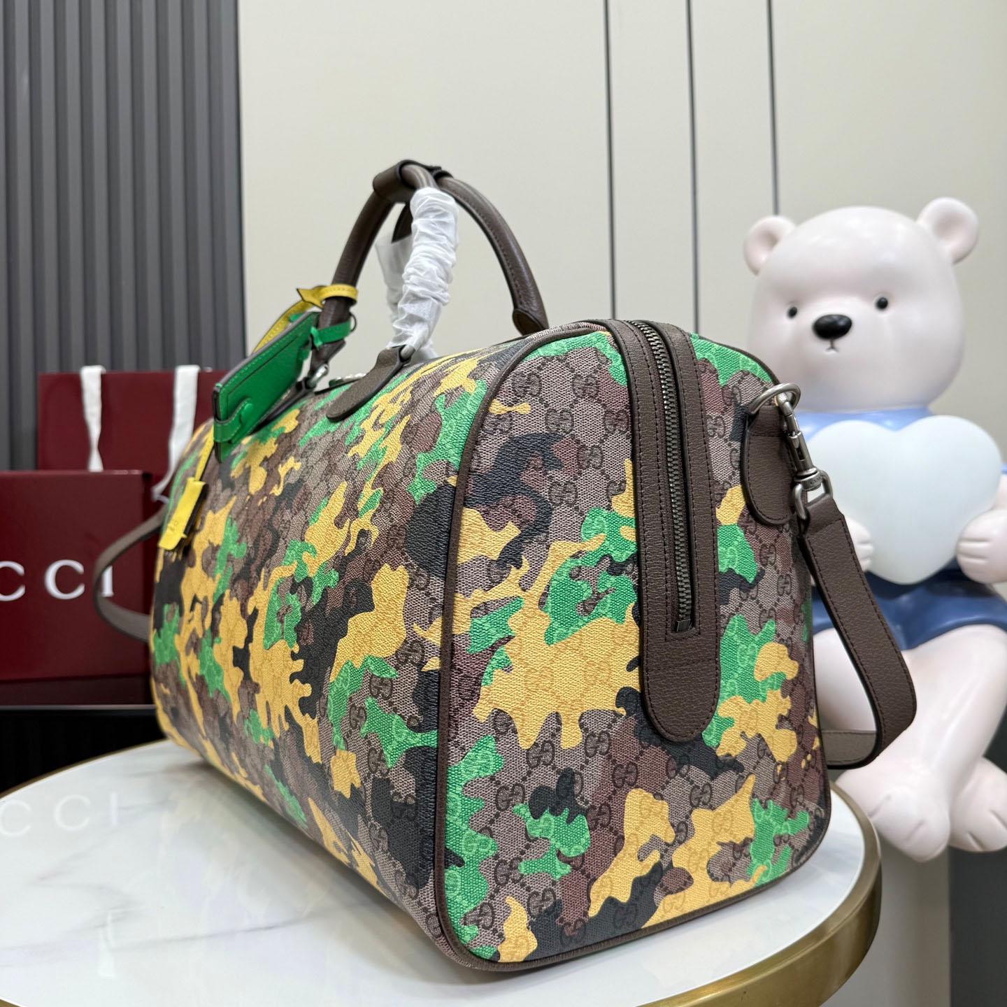 Gucci GG Medium Duffle Bag 834460 - DesignerGu