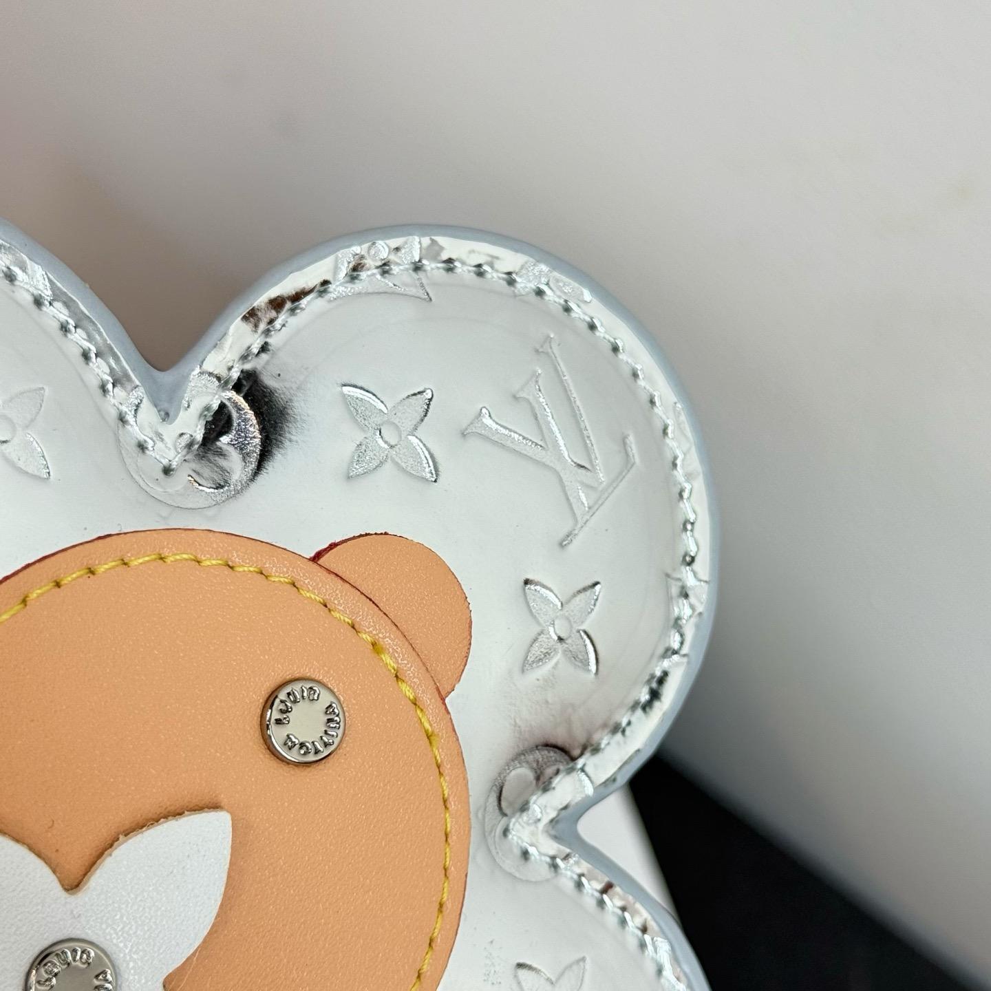 Louis Vuitton Vivienne Head Mng Mirror Key Holder   M03280 - DesignerGu