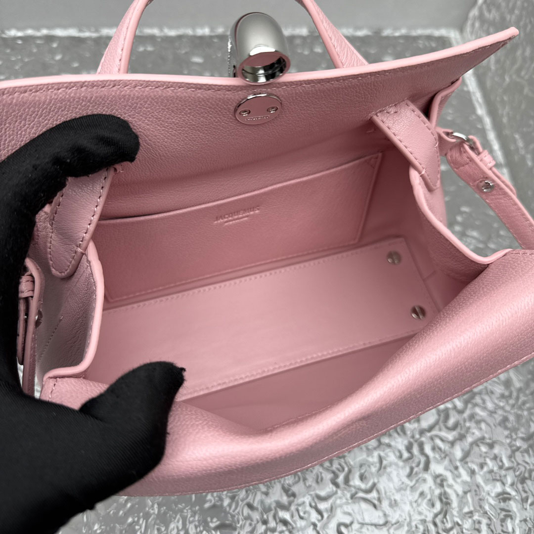 Jacquemus Small Valerie Bag - DesignerGu