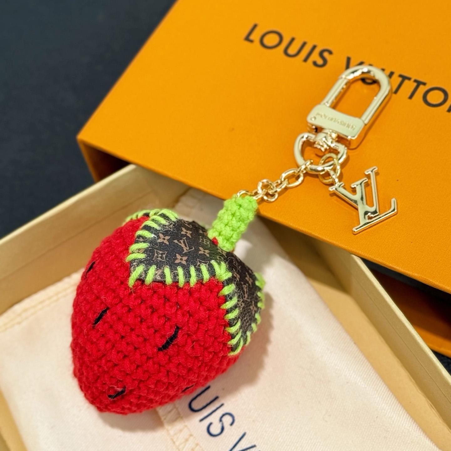 Louis Vuitton Berrylicious Crochet Bag Charm   M02583 - DesignerGu
