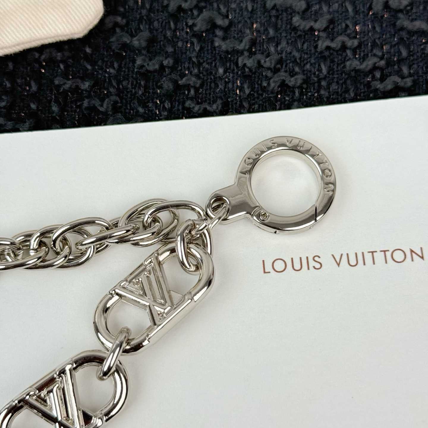 Louis Vuitton LV Flower Links Chain Belt   M03687 - DesignerGu