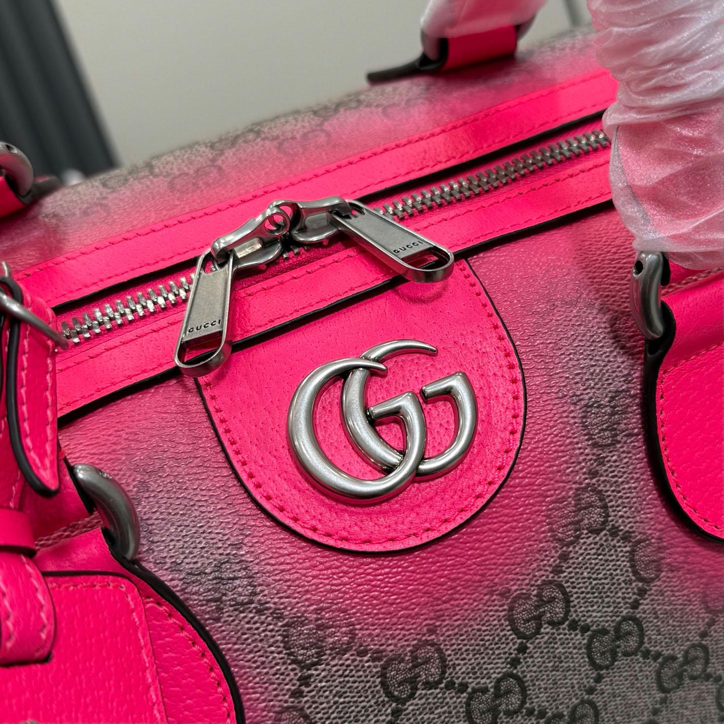 Gucci GG Medium Duffle Bag 834460 - DesignerGu