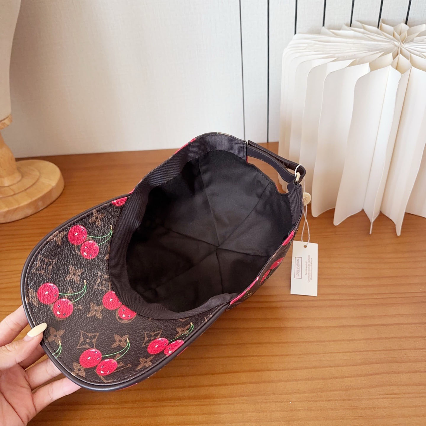 Louis Vuitton Cap - DesignerGu