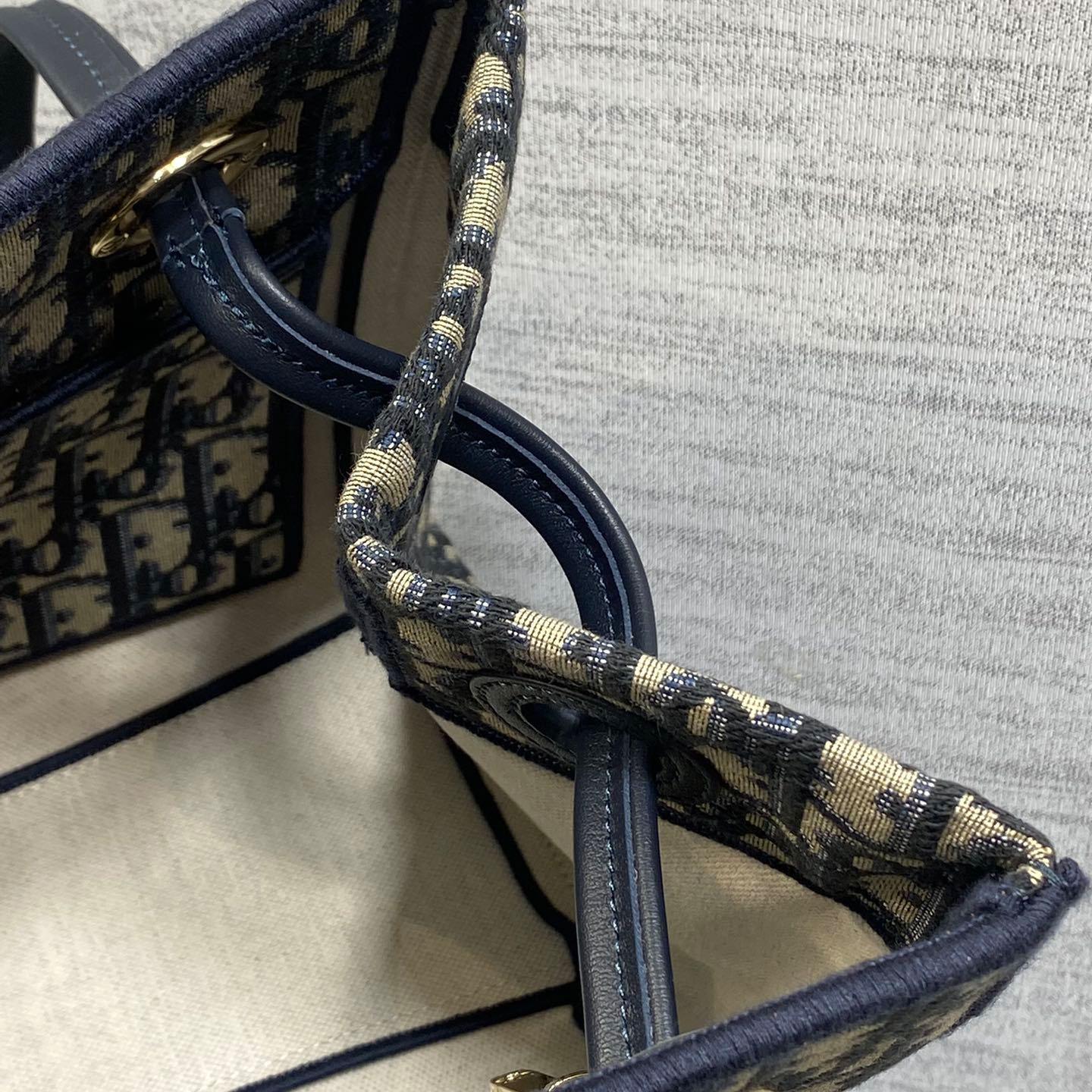 Dior Small Shopping Bag - DesignerGu