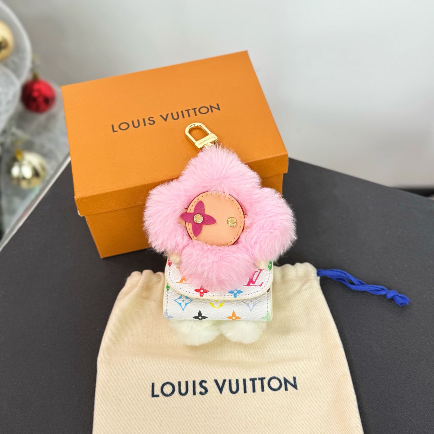 Louis Vuitton LV x TM Vivienne Cuddle Bag Charm M03727 - DesignerGu