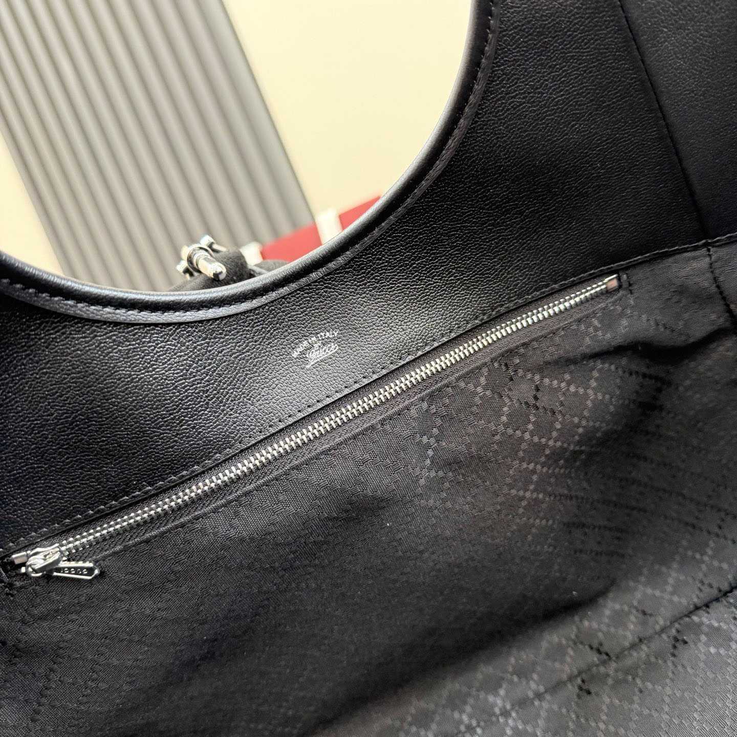 Gucci Jackie 1961 Large Crossbody Bag 866645 - DesignerGu