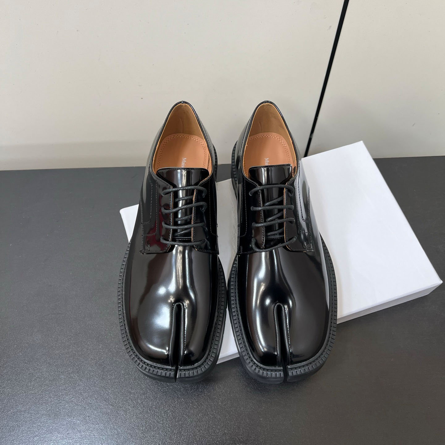 Maison Margiela Tabi Lace-Ups - DesignerGu