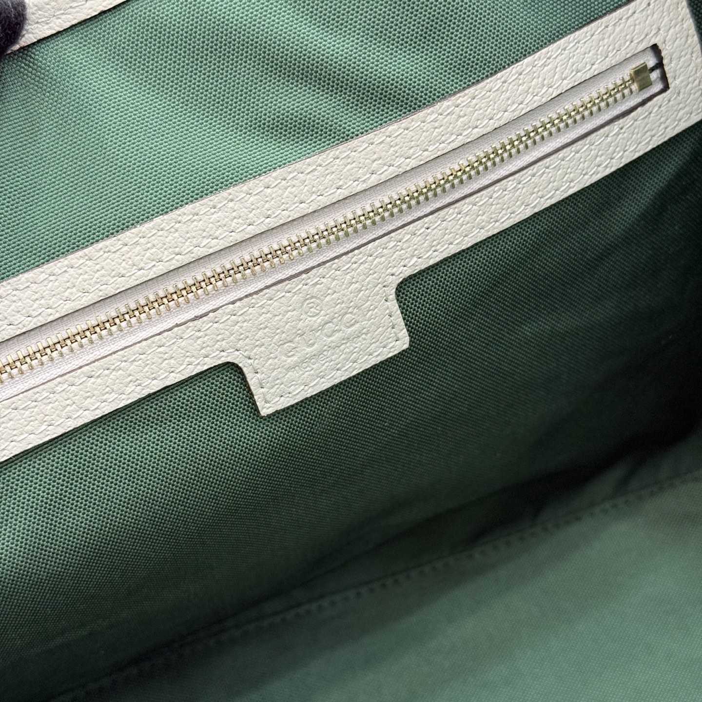 Gucci Ophidia Medium Tote Bag - DesignerGu