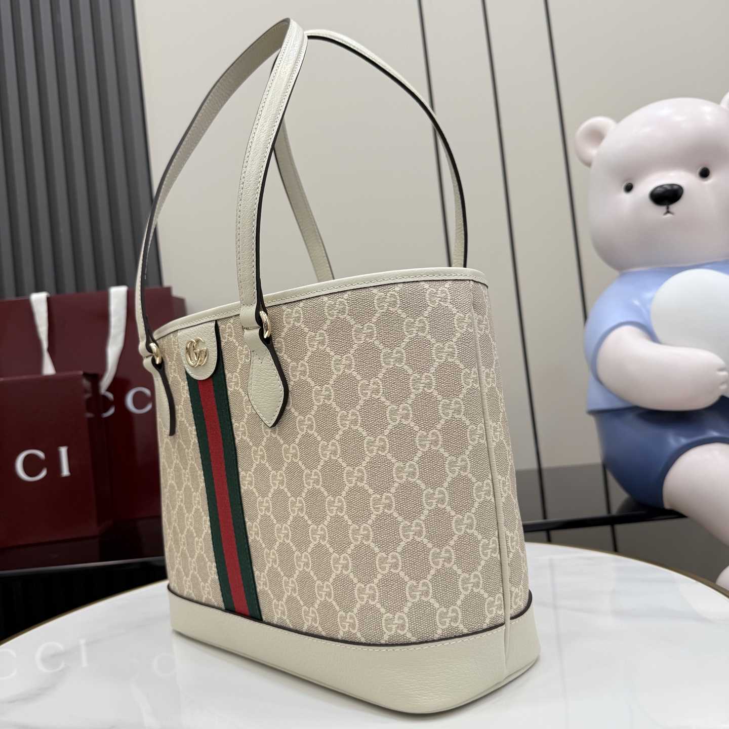 Gucci Ophidia Medium Tote Bag - DesignerGu