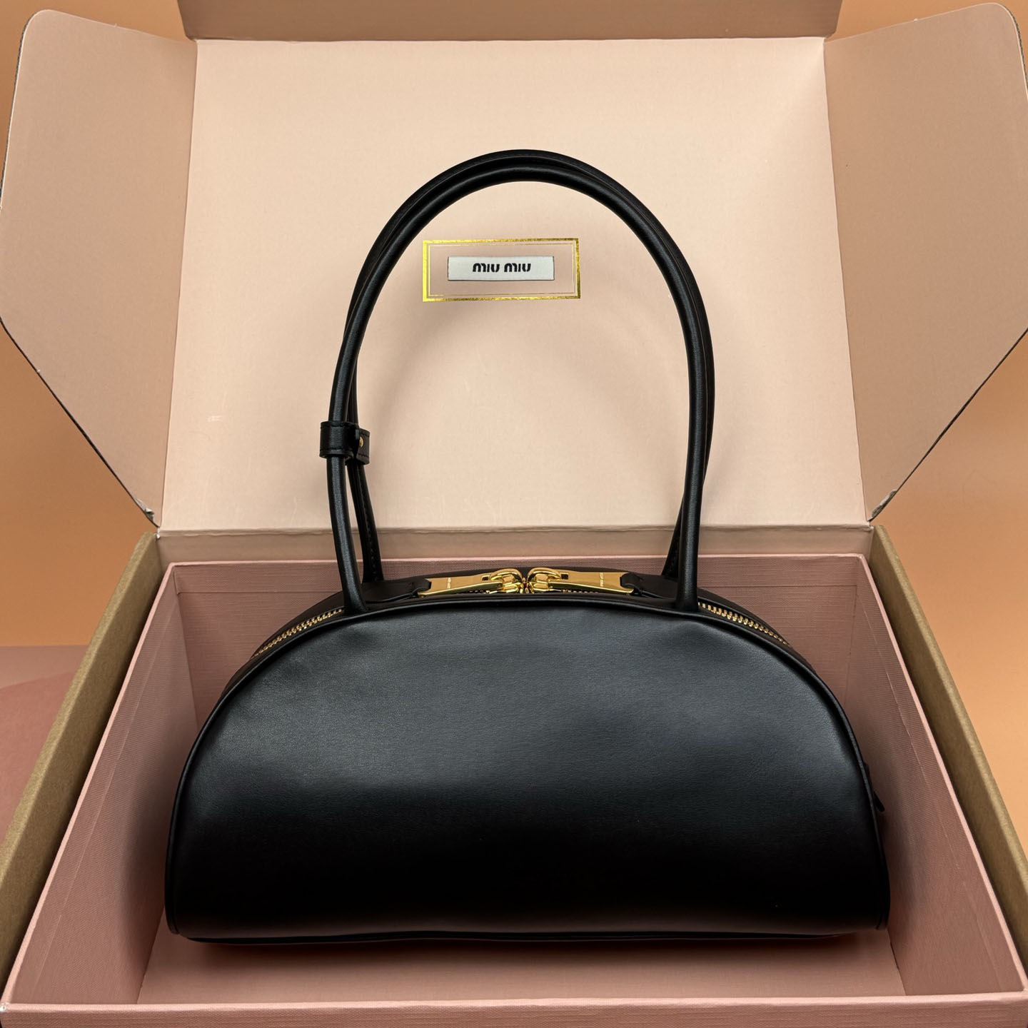 Miu Miu Beau Leather Bag - DesignerGu