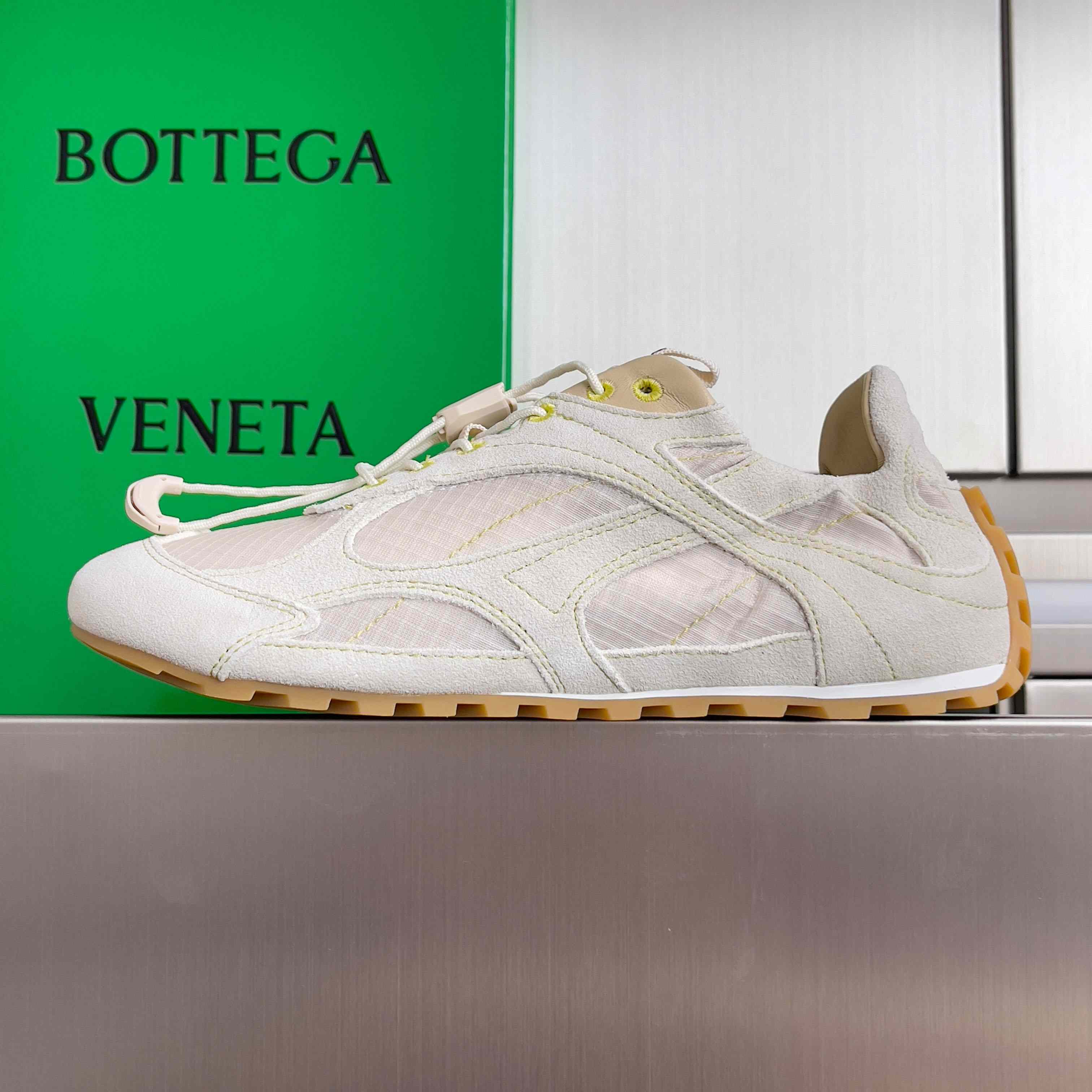 Bottega Veneta Orbit Flash Sneaker - DesignerGu