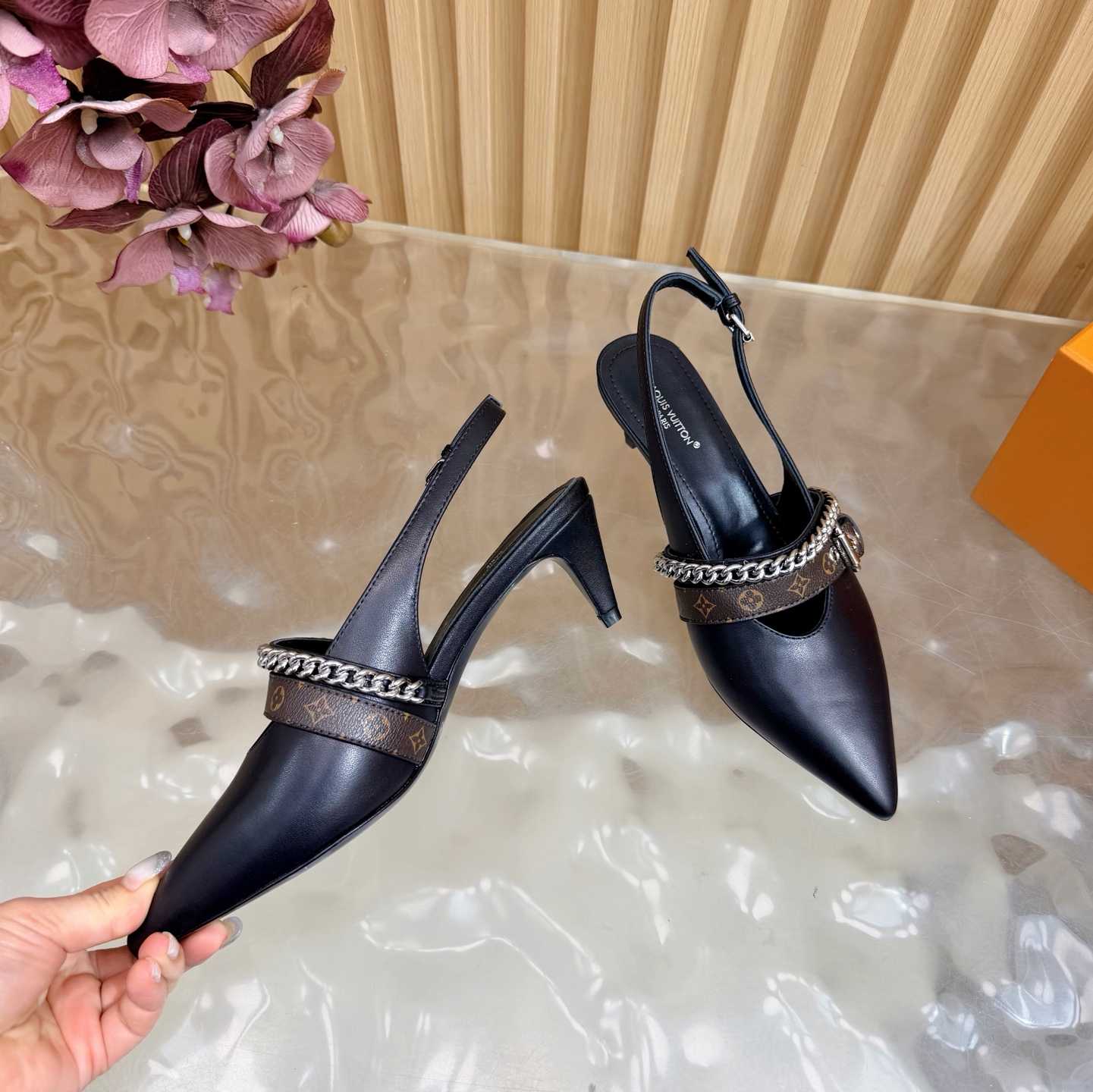 Louis Vuitton LV Vibe Slingback Pump - DesignerGu