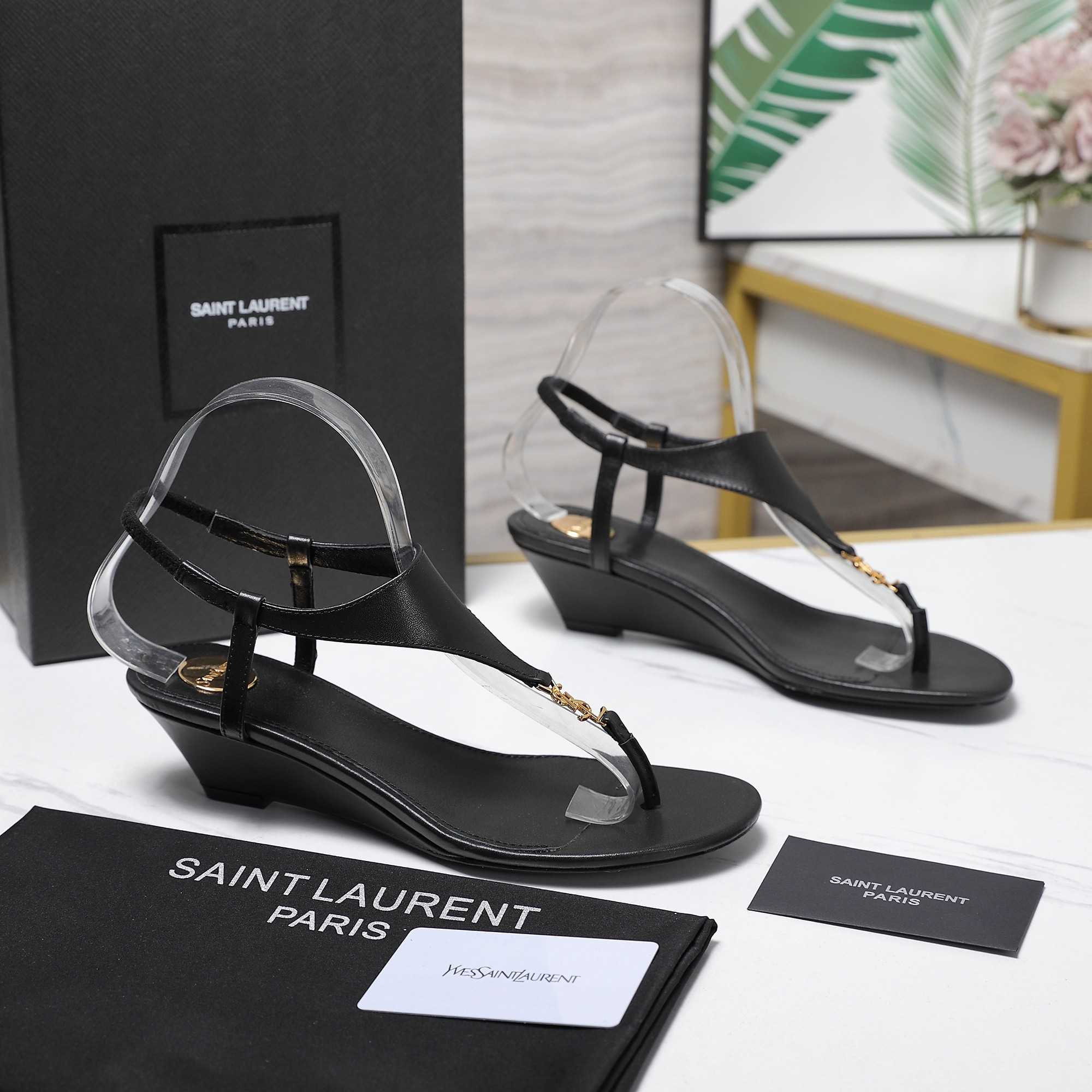 Saint Laurent Leather Sandals - DesignerGu