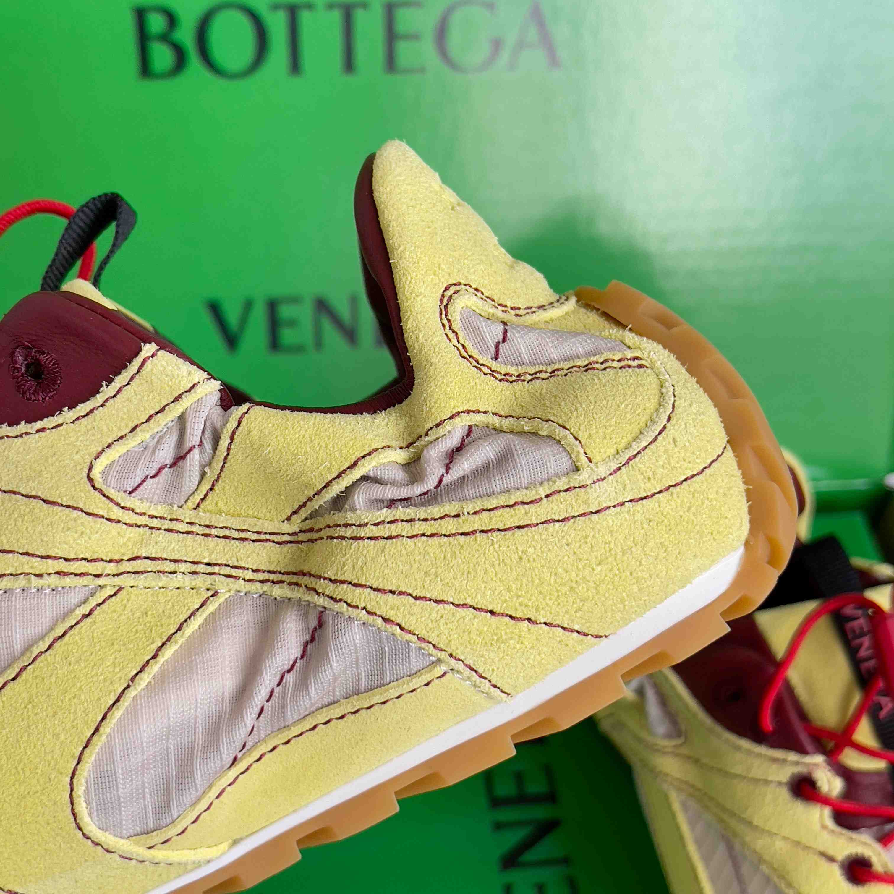 Bottega Veneta Orbit Flash Sneaker - DesignerGu