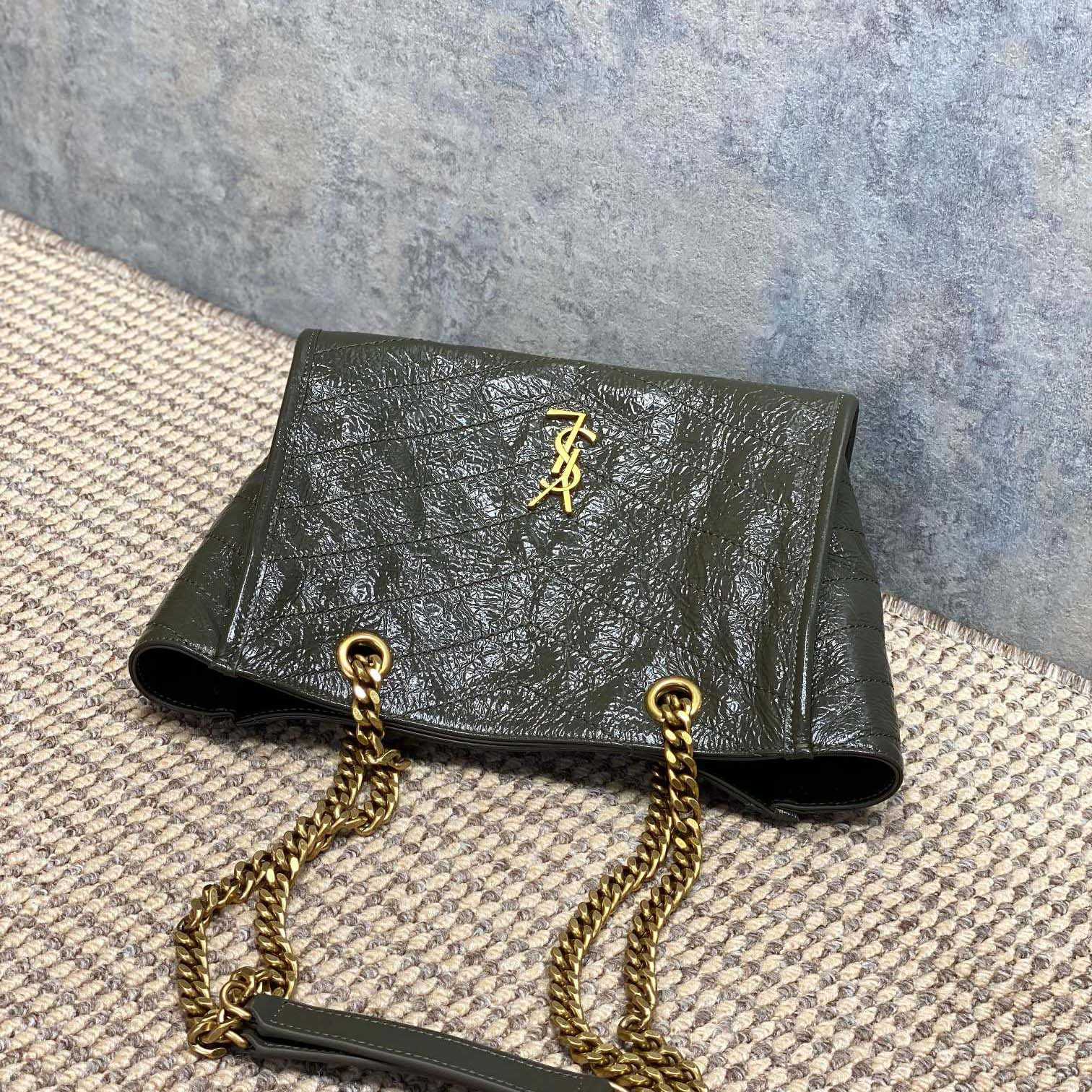 Saint Laurent Nini Small Shopping In Vintage Leather  - DesignerGu