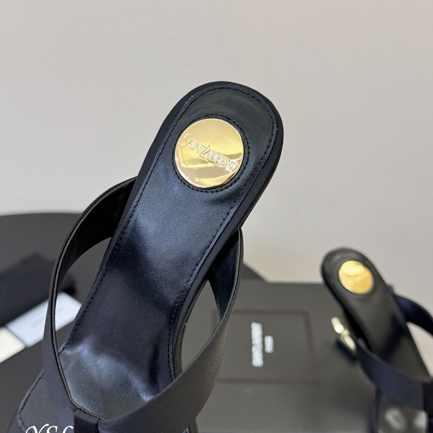 Saint Laurent OPYUM Mules In Satin  Crepe - DesignerGu