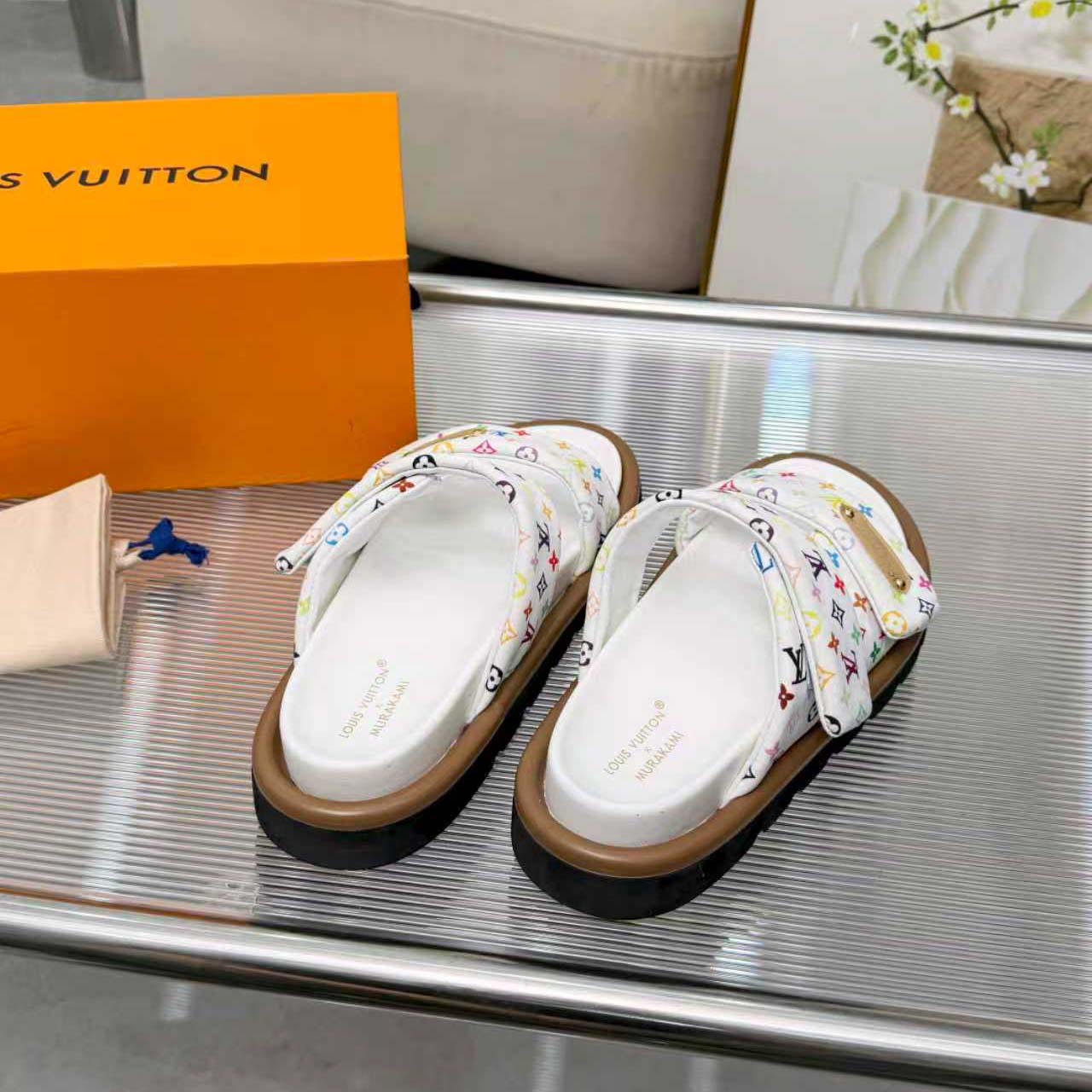 Louis Vuitton LV x TM Pool Pillow Comfort Mule   1AJNEW - DesignerGu
